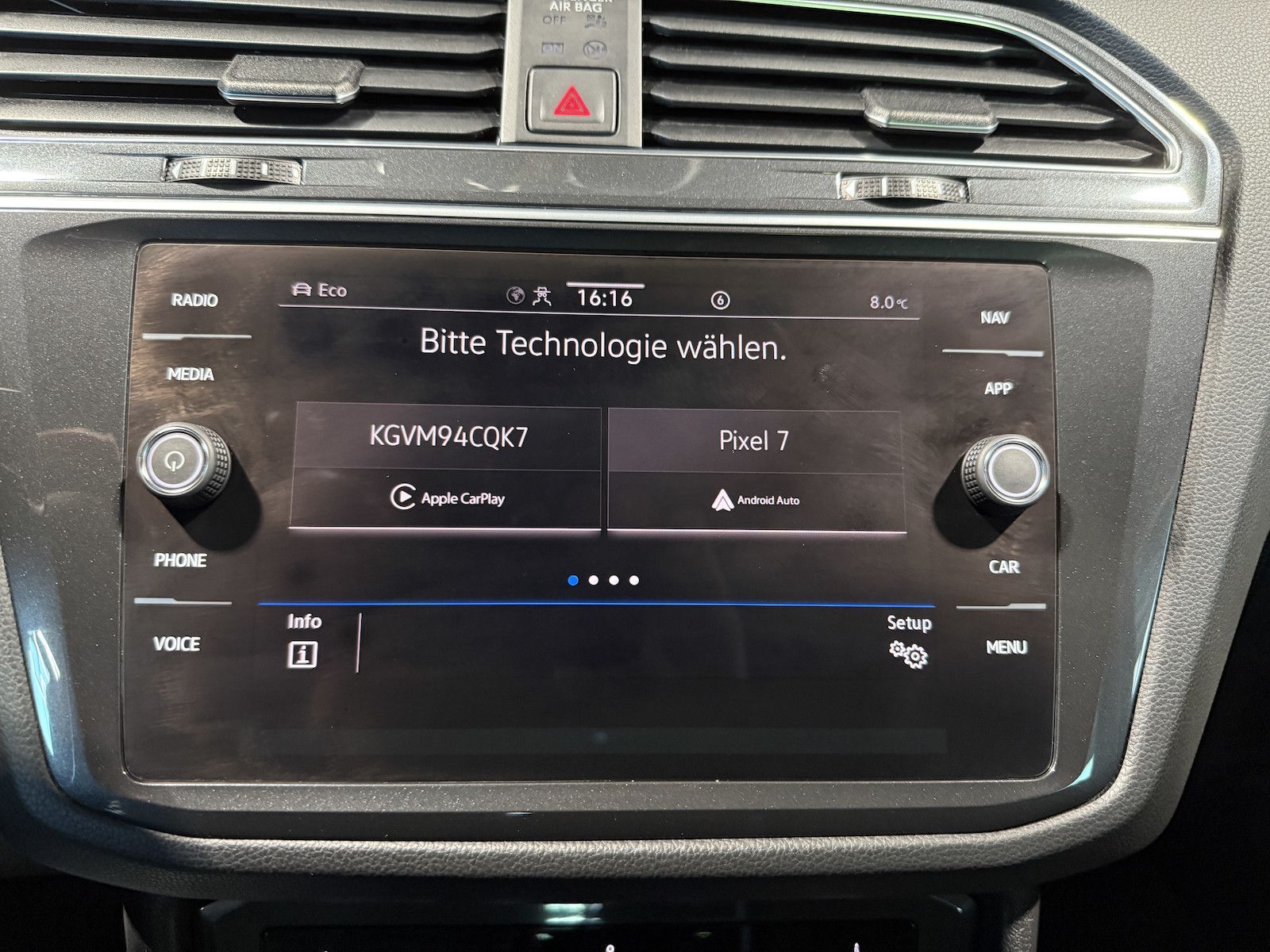 Fahrzeugabbildung Volkswagen Tiguan 2,0 TDI 4Motion DSG *Navi*ACC*Kam*LED*AHK