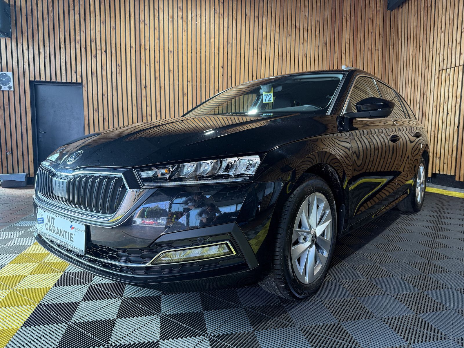 SKODA Octavia Combi Style TDI DSG *App*LED*AHK*Virtual