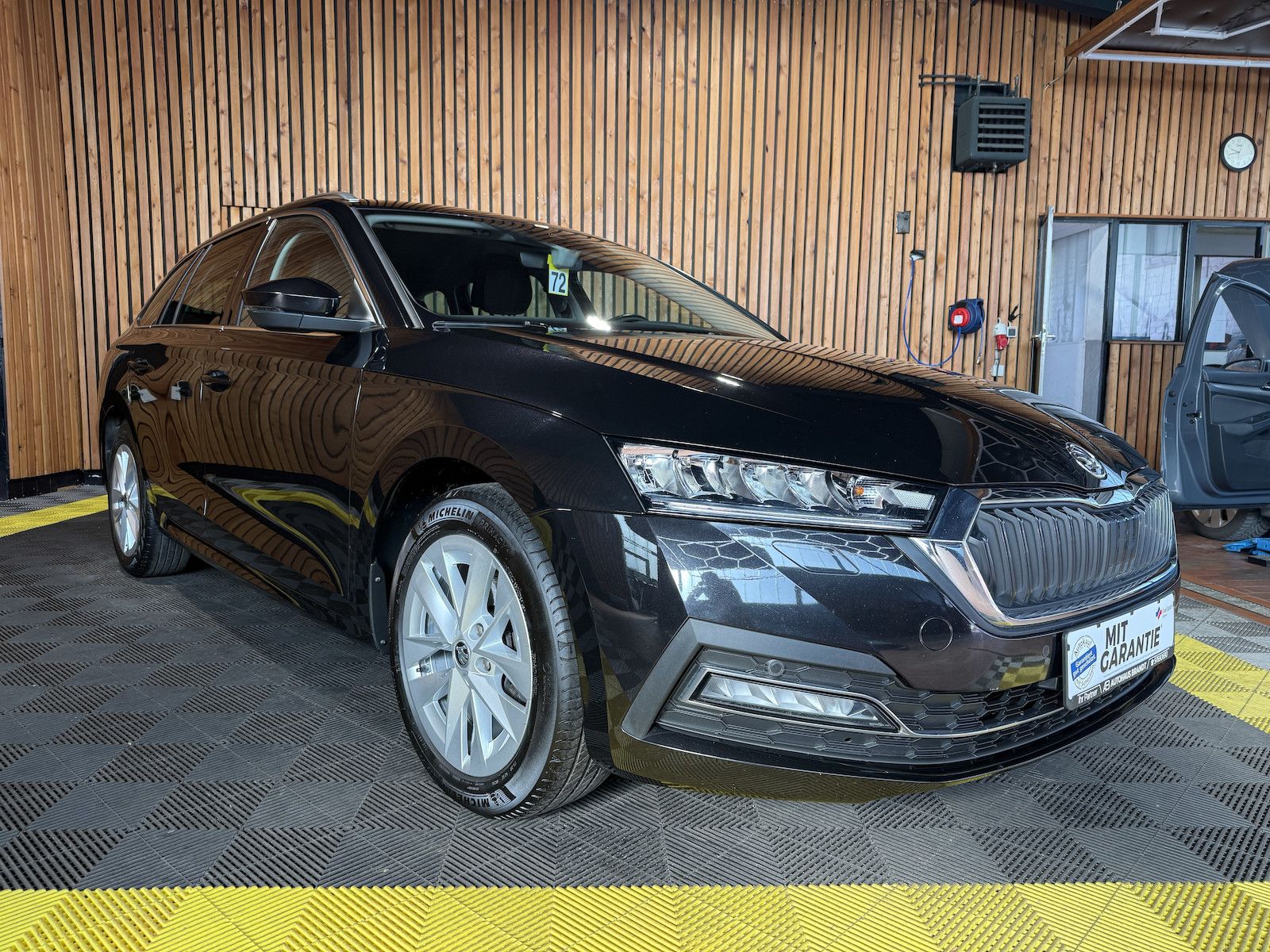 Fahrzeugabbildung SKODA Octavia Combi Style TDI DSG *App*LED*AHK*Virtual