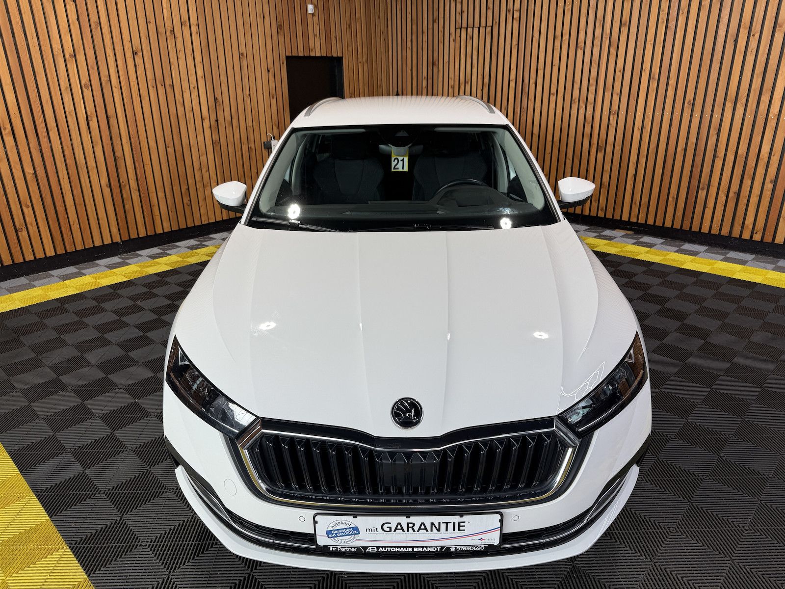 Fahrzeugabbildung SKODA Octavia Combi 2,0 TDI DSG *Navi*LED*ACC*Head*Vir