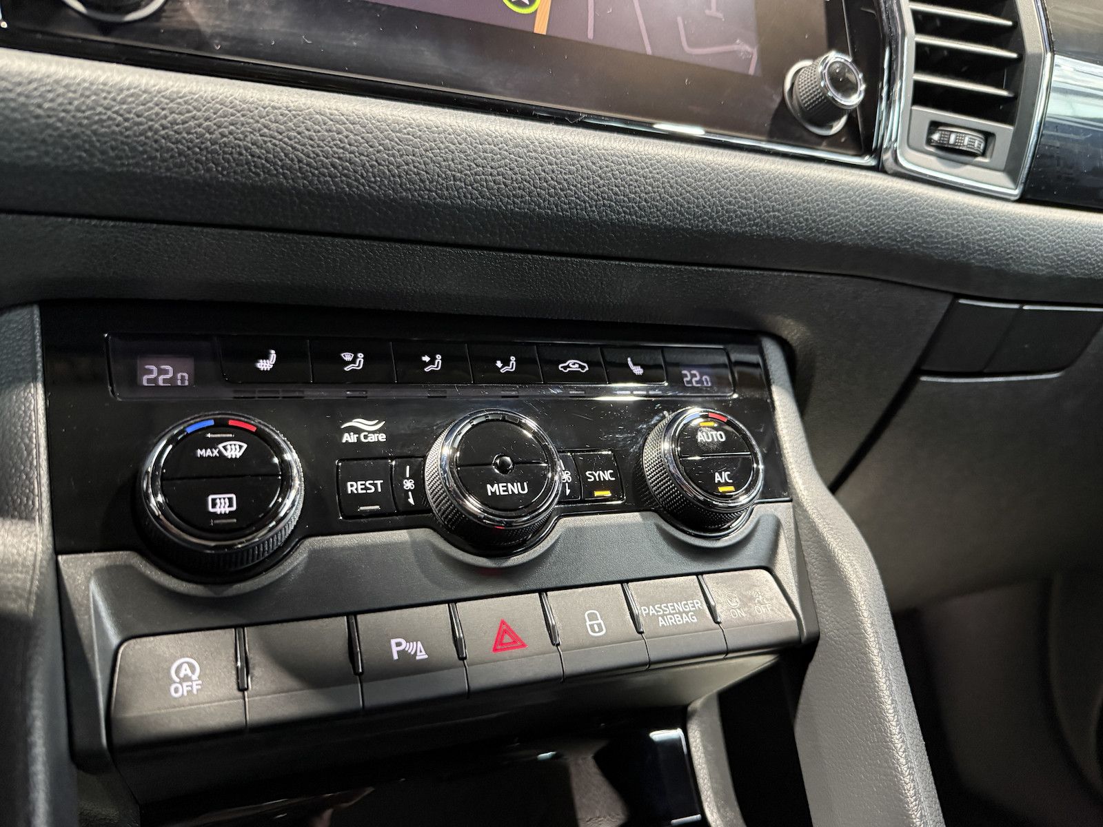 Fahrzeugabbildung SKODA Kodiaq Style 4x4 TDI DSG *Nav*LED*ACC*AHK*Kamera