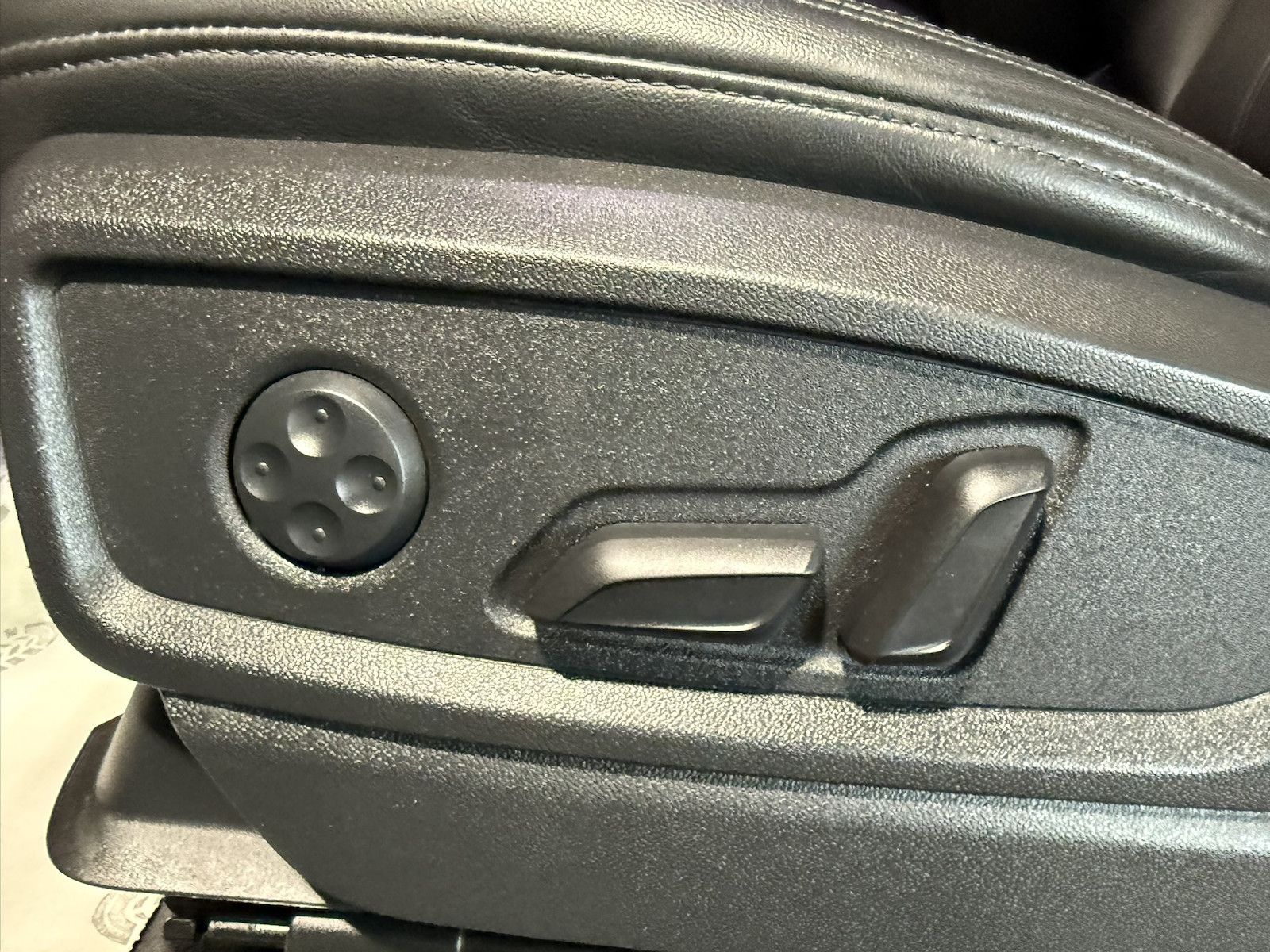 Fahrzeugabbildung Audi Q5 40 TDI S tronic *Navi*ACC*Virtual*Leder*Keyl.