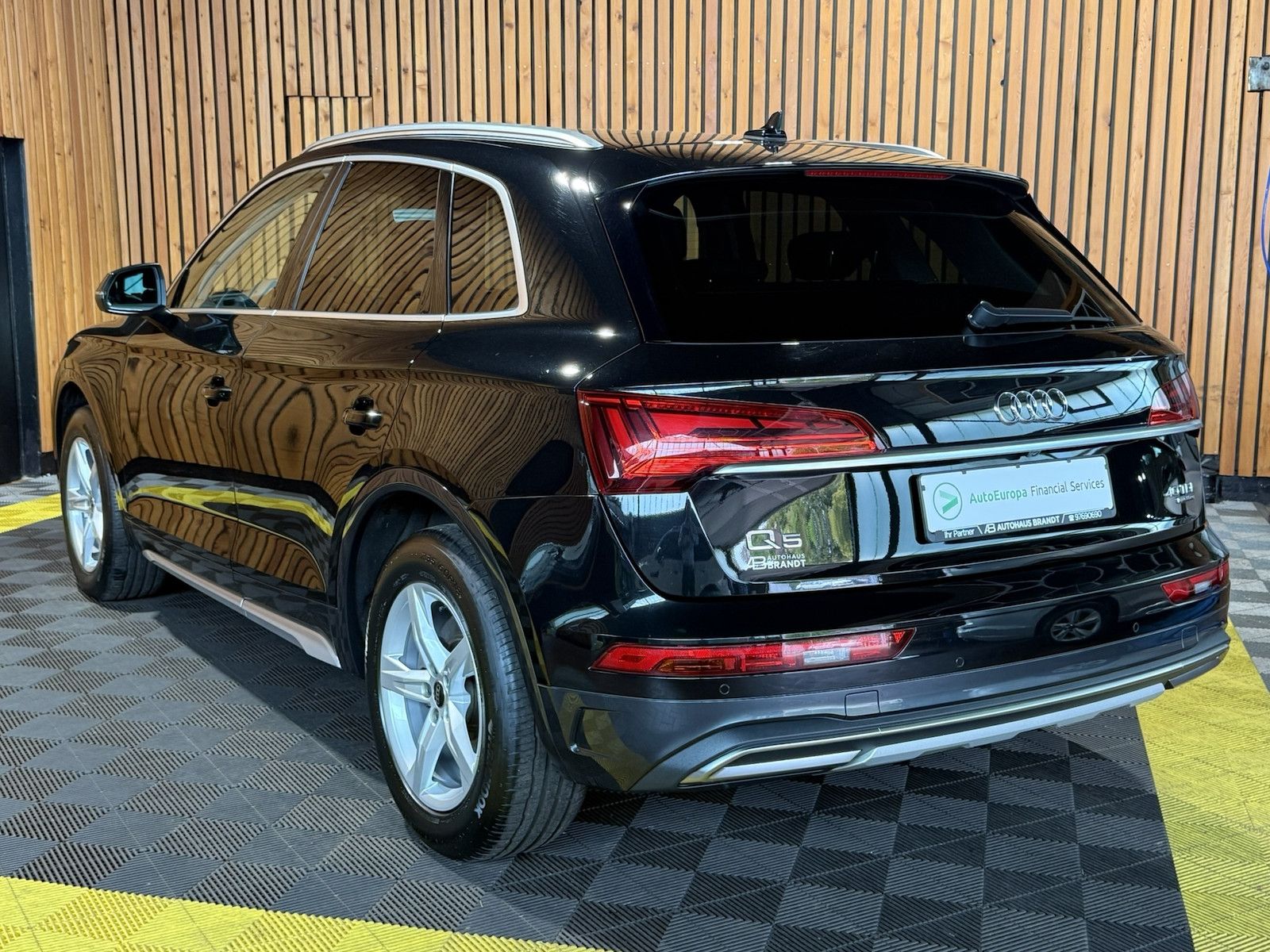 Fahrzeugabbildung Audi Q5 40 TDI S tronic *Navi*ACC*Virtual*Leder*Keyl.