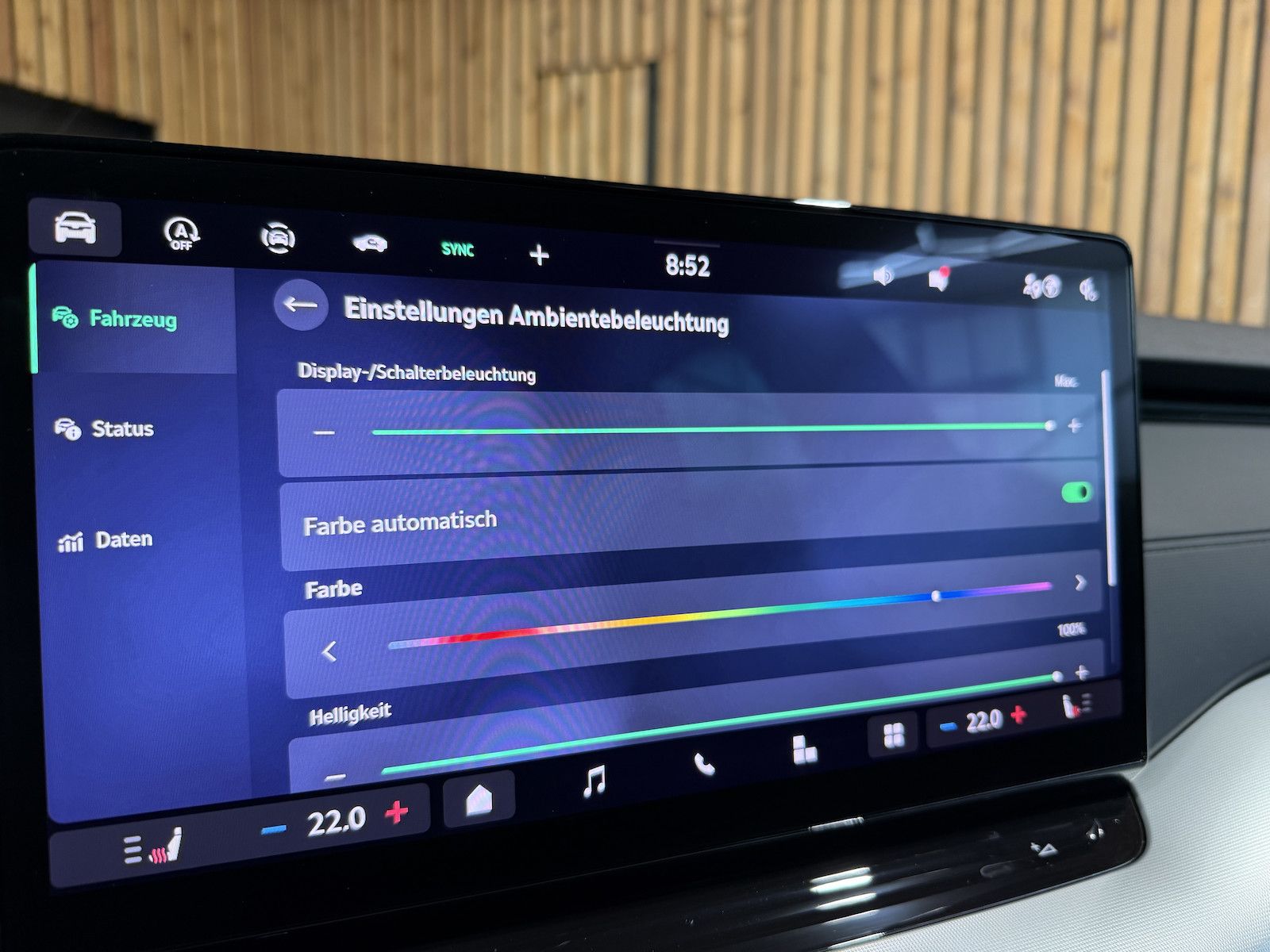 Fahrzeugabbildung SKODA Octavia Combi Selec. 2,0 TDI DSG Navi*Matrix*AHK