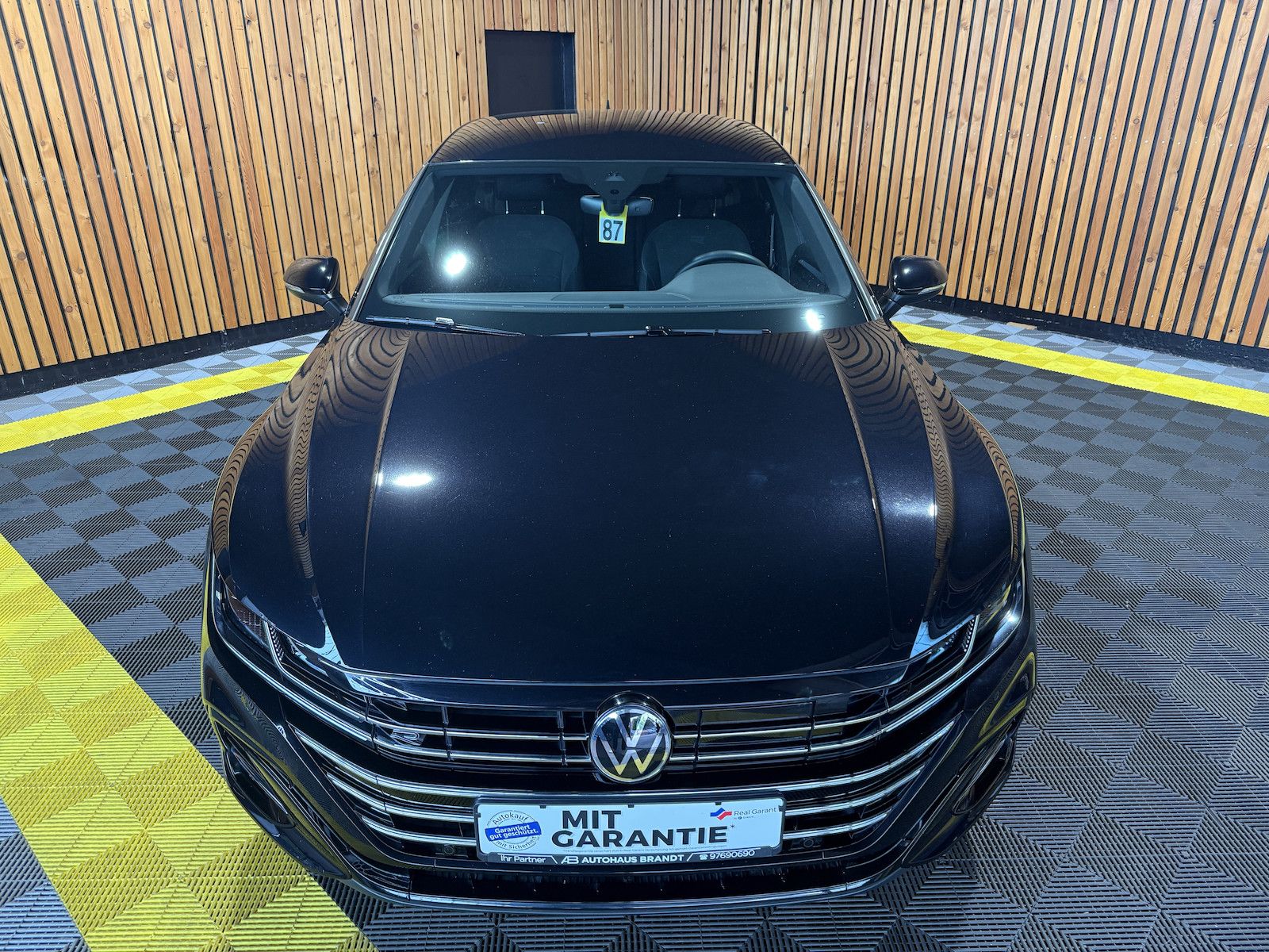 Fahrzeugabbildung Volkswagen Arteon 1.4 eHybrid SB. R-Line Navi*AHK*DCC*Kessy