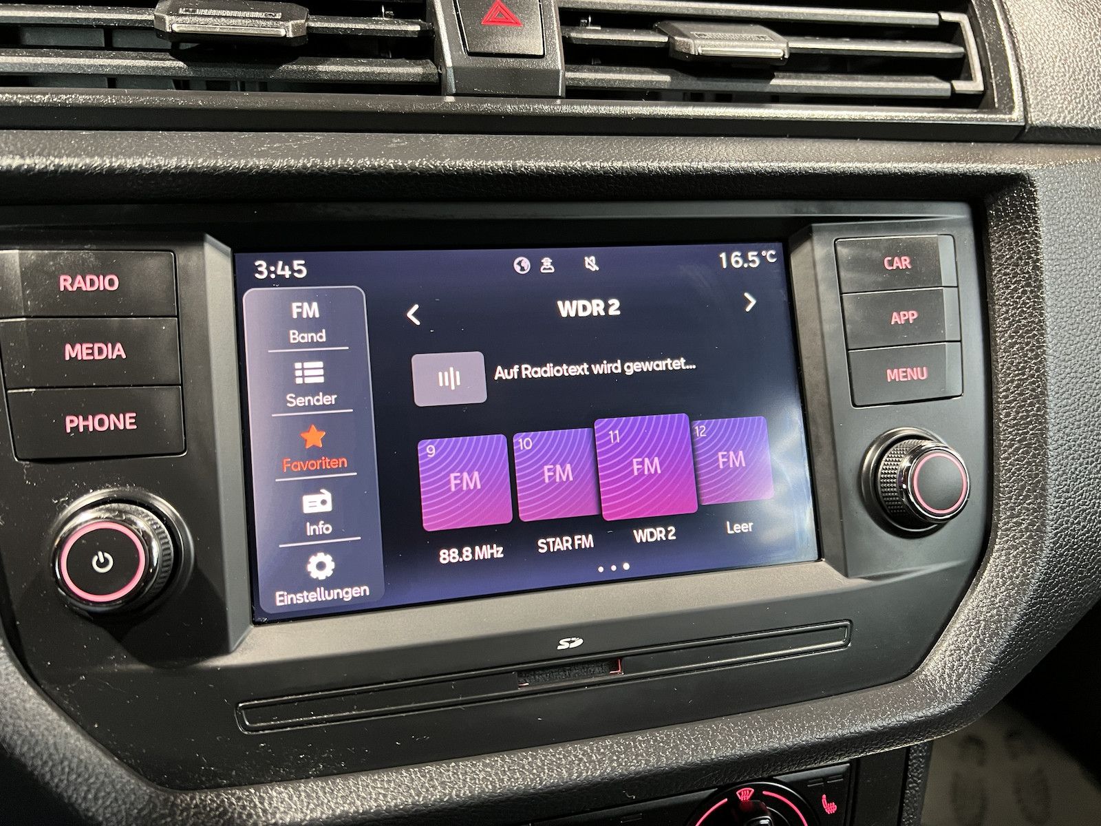 Fahrzeugabbildung SEAT Arona 1,0 TSI *Alu*PDC*Tempo*Sitzhz*Nebel*