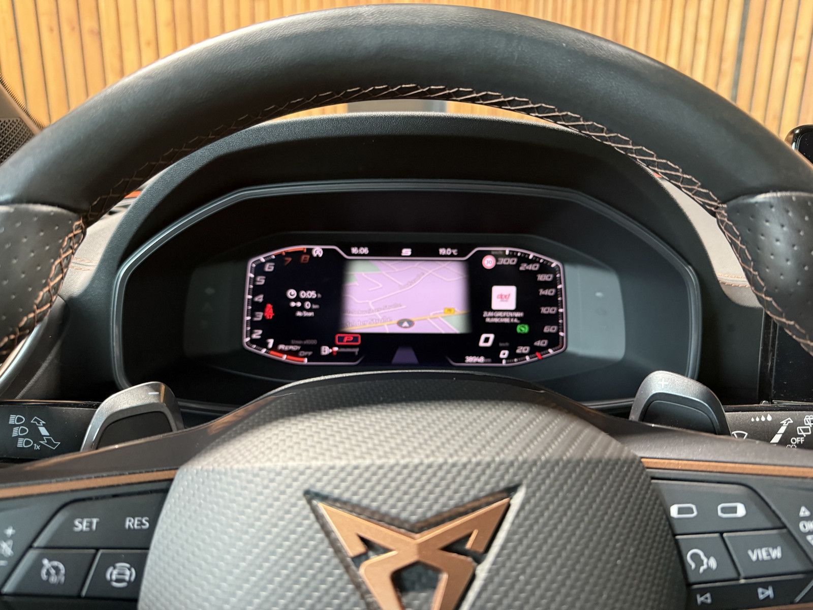 Fahrzeugabbildung CUPRA Formentor 1,5 TSI DSG *Navi*Kam*LED*Virtual*AHK