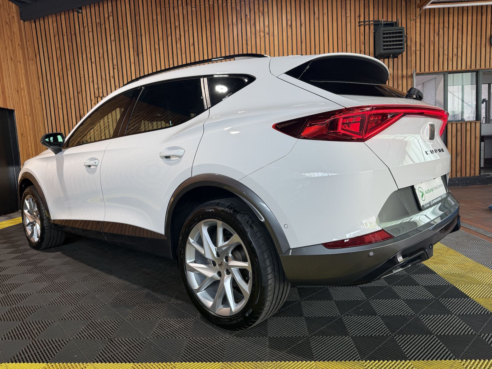Fahrzeugabbildung CUPRA Formentor 1,5 TSI DSG *Navi*Kam*LED*Virtual*AHK