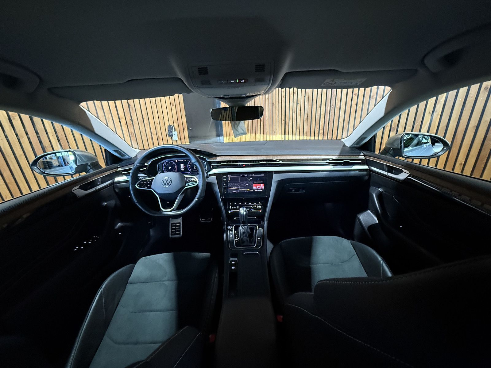Fahrzeugabbildung Volkswagen Arteon Shooting B. TDI *Navi*LED*Virtual*Kam*AHK