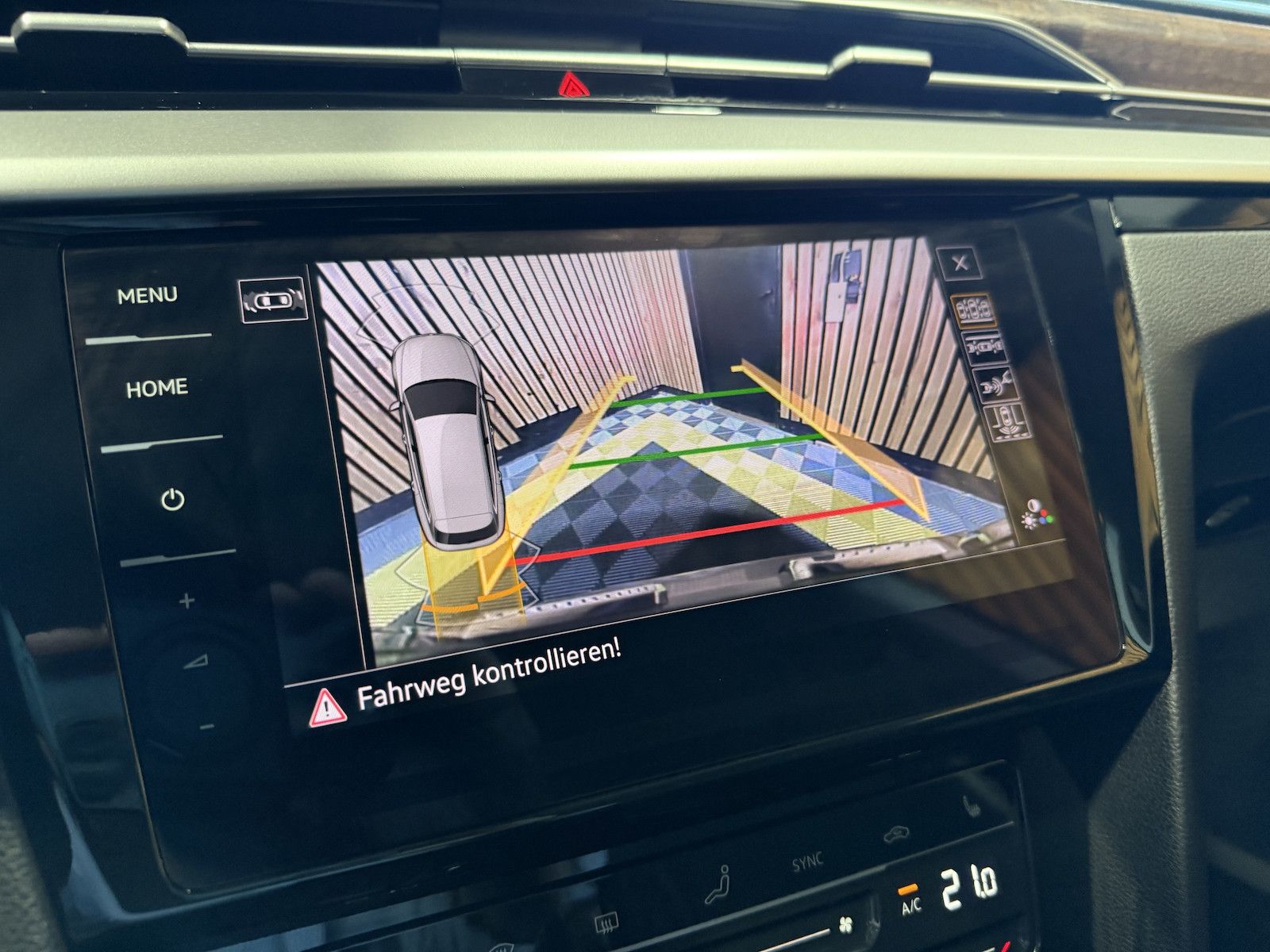 Fahrzeugabbildung Volkswagen Arteon Shooting B. TDI *Navi*LED*Virtual*Kam*AHK