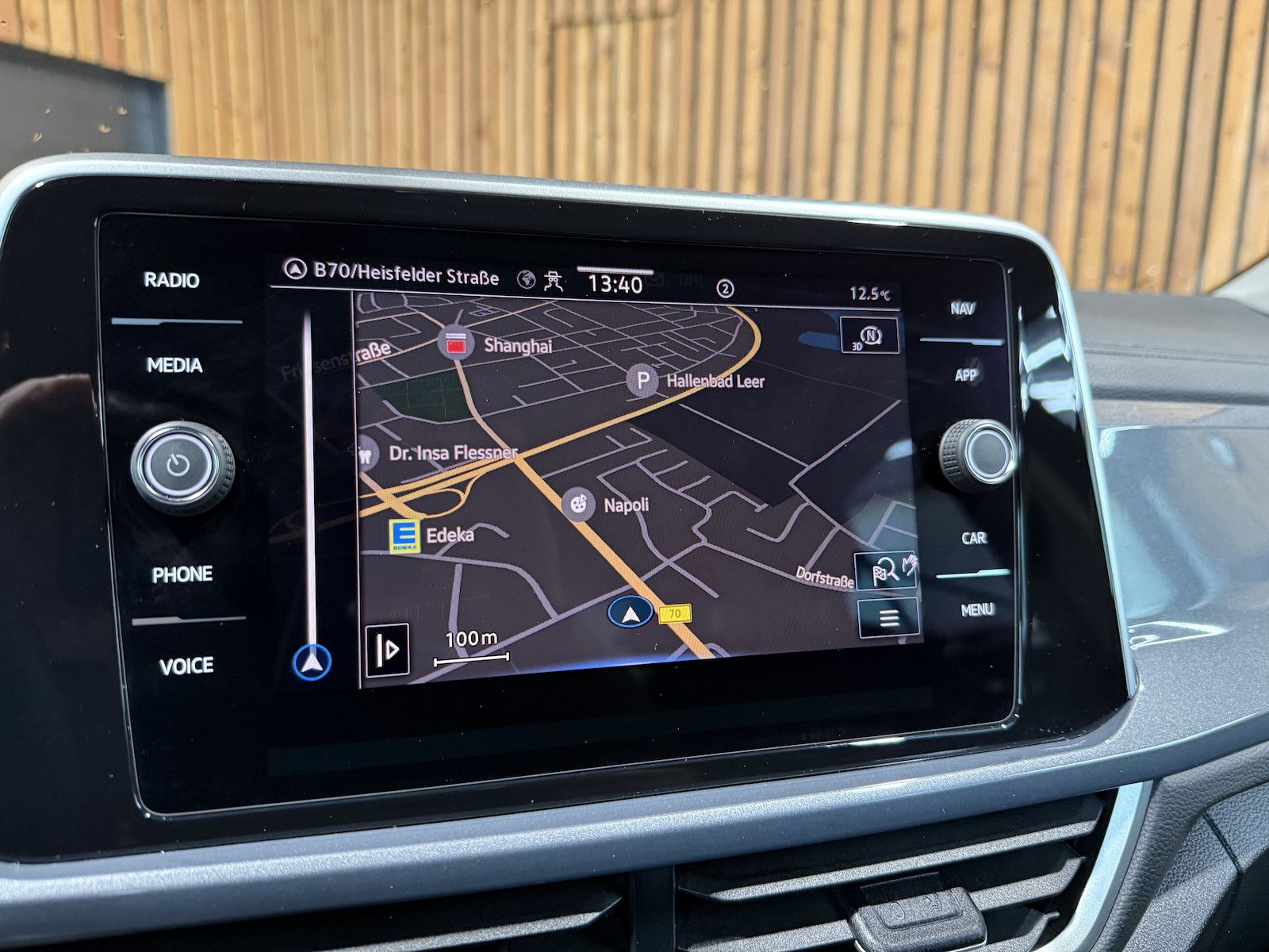 Fahrzeugabbildung Volkswagen T-Roc 2,0 TDI Style DSG Navi*LED*Kam*Virtual*ACC