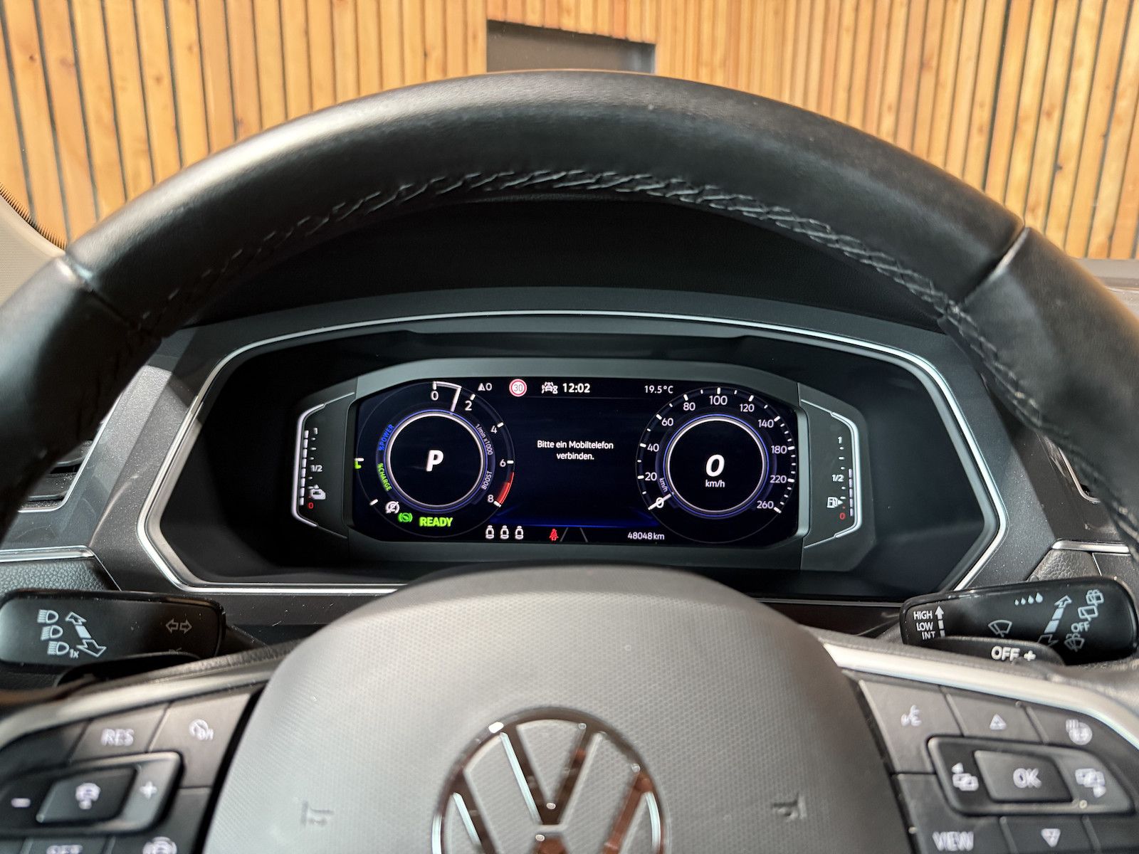 Fahrzeugabbildung Volkswagen Tiguan 1,4 eHybrid Life DSG *Navi*ACC*LED*AHK