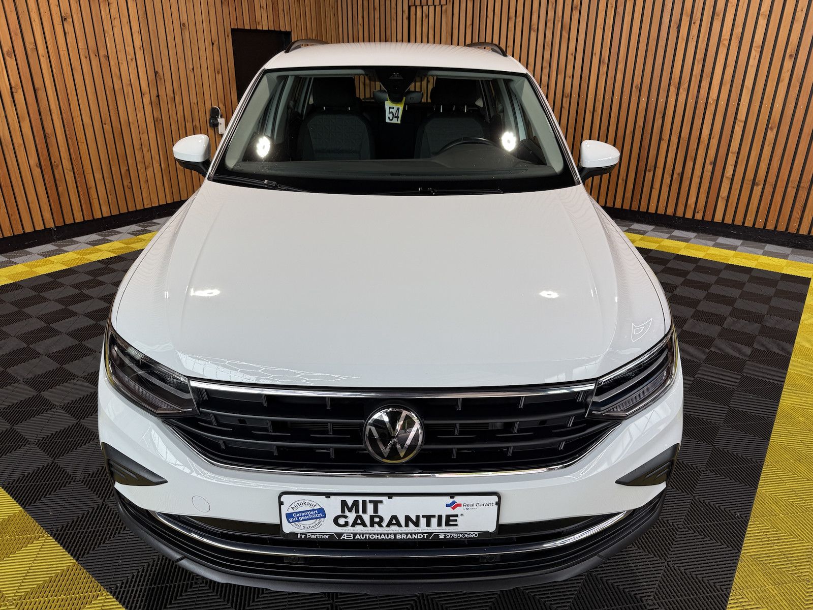 Fahrzeugabbildung Volkswagen Tiguan 1,4 eHybrid Life DSG *Navi*ACC*LED*AHK