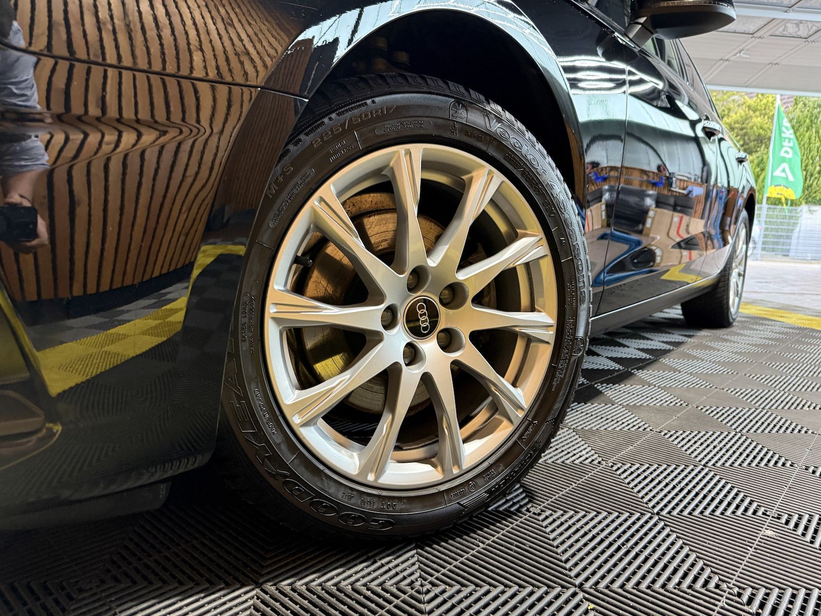 Fahrzeugabbildung Audi A4 Avant 2,0 TDI Aut. *Navi+*ACC*AHK*Kamera*App*