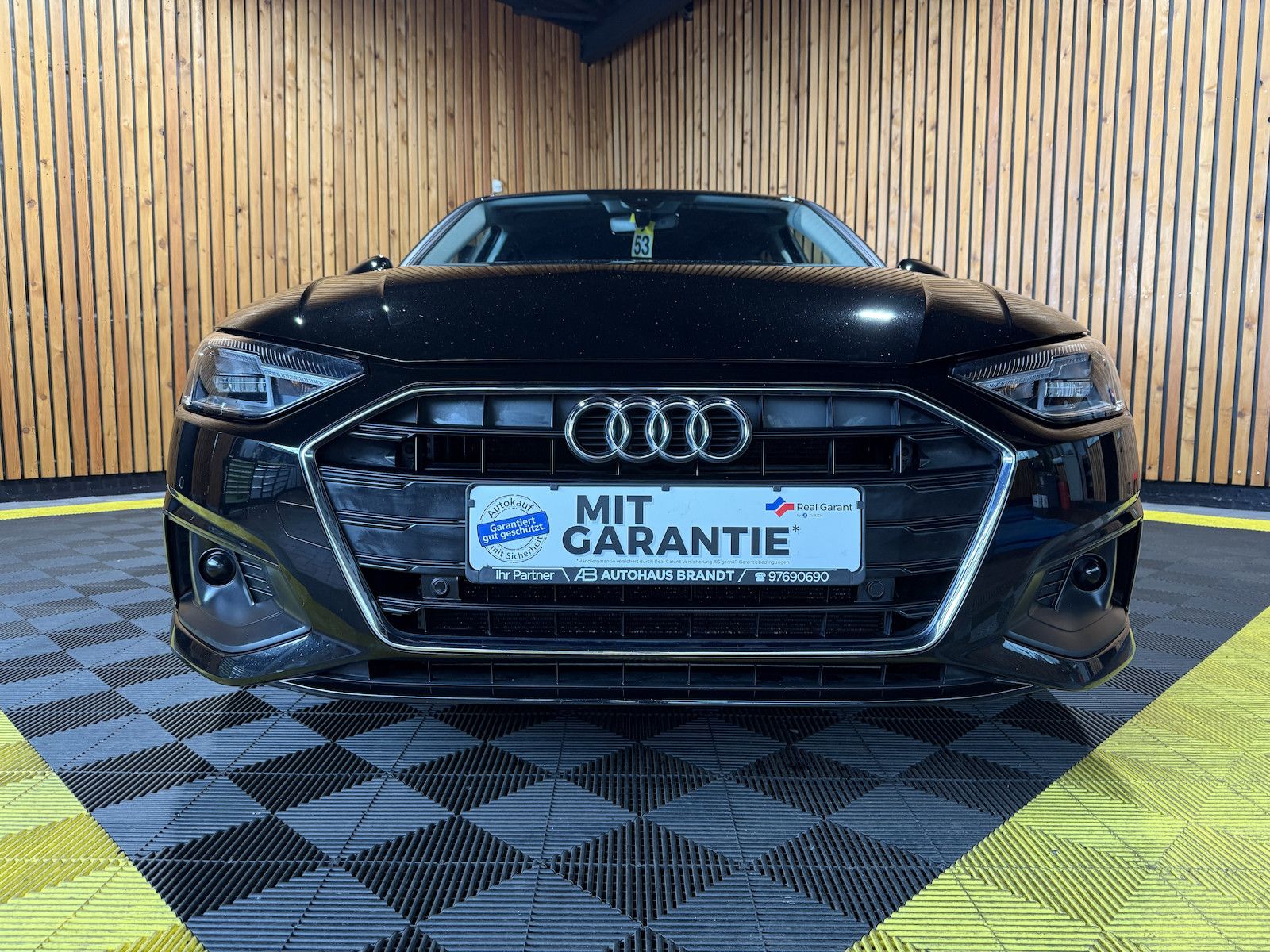 Fahrzeugabbildung Audi A4 Avant 2,0 TDI Aut. *Navi+*ACC*AHK*Kamera*App*