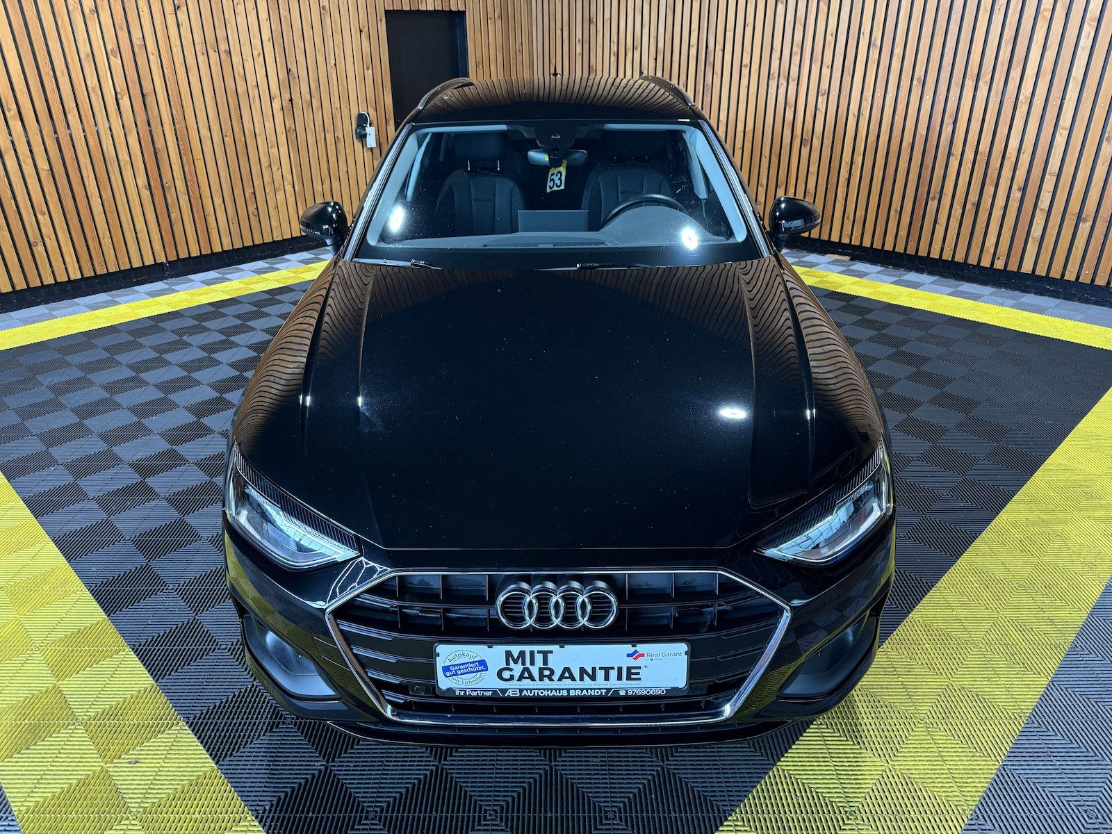 Fahrzeugabbildung Audi A4 Avant 2,0 TDI Aut. *Navi+*ACC*AHK*Kamera*App*