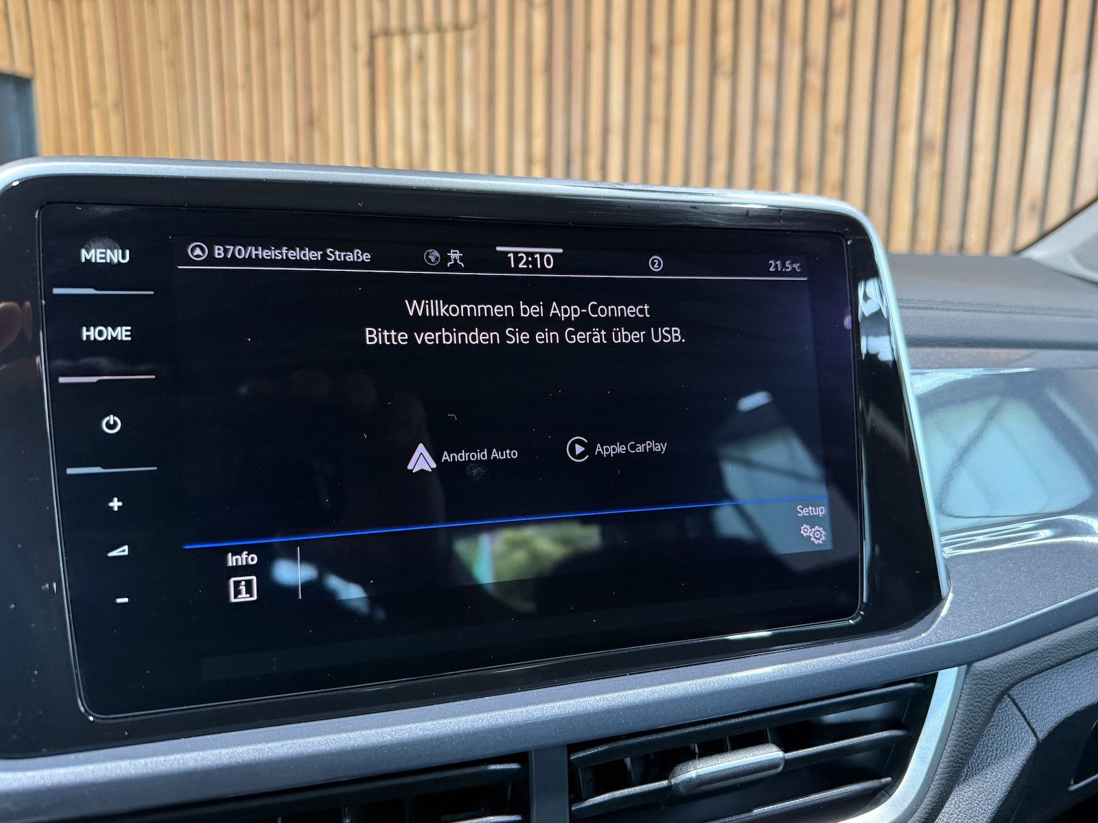 Fahrzeugabbildung Volkswagen T-Roc 2,0 TDI Style DSG Navi*LED*Kam*Virtual*AHK