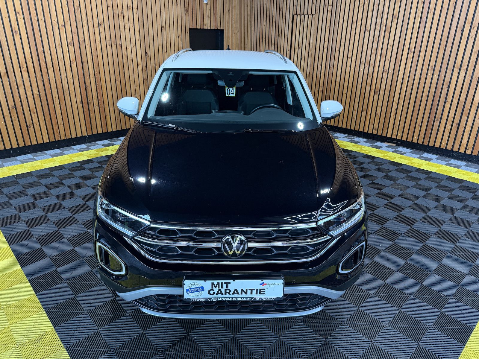 Fahrzeugabbildung Volkswagen T-Roc 2,0 TDI Style DSG Navi*LED*Kam*Virtual*AHK