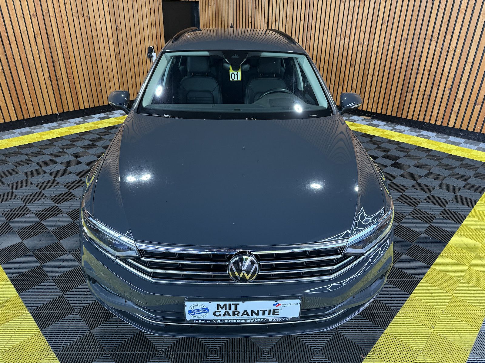 Fahrzeugabbildung Volkswagen Passat Variant 2,0 TDI DSG Navi*IQ*Kam*Leder*VIR