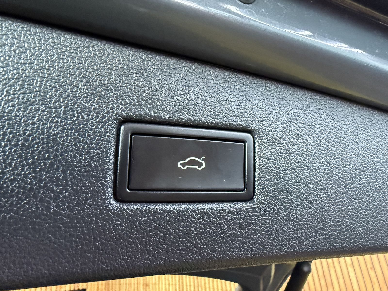 Fahrzeugabbildung Volkswagen Tiguan 1,5 TSI Life DSG *Navi*ACC*LED*el.Klappe*