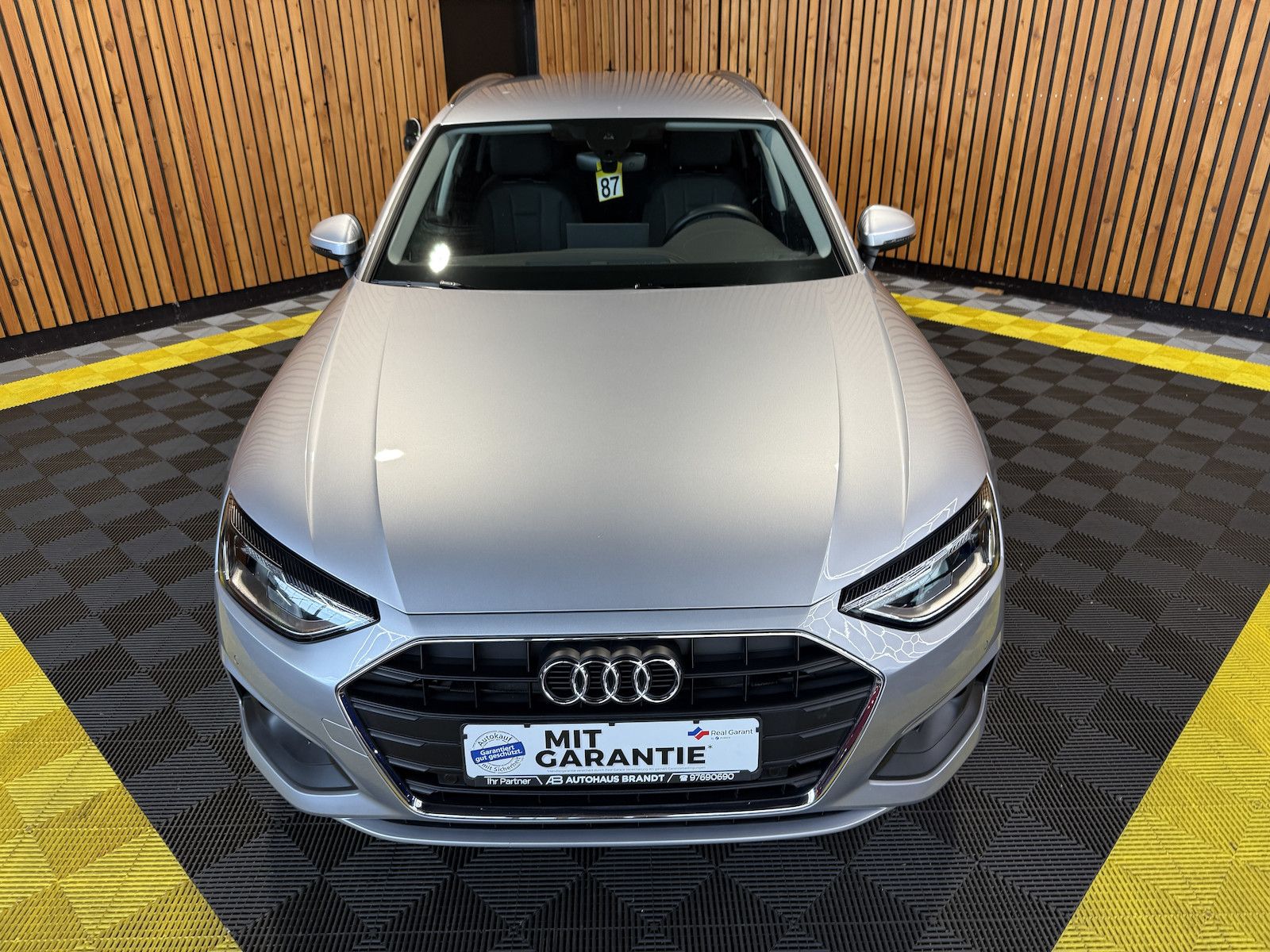 Fahrzeugabbildung Audi A4 Avant 2,0 TDI Aut. *Navi+*ACC*AHK*Kamera*App*