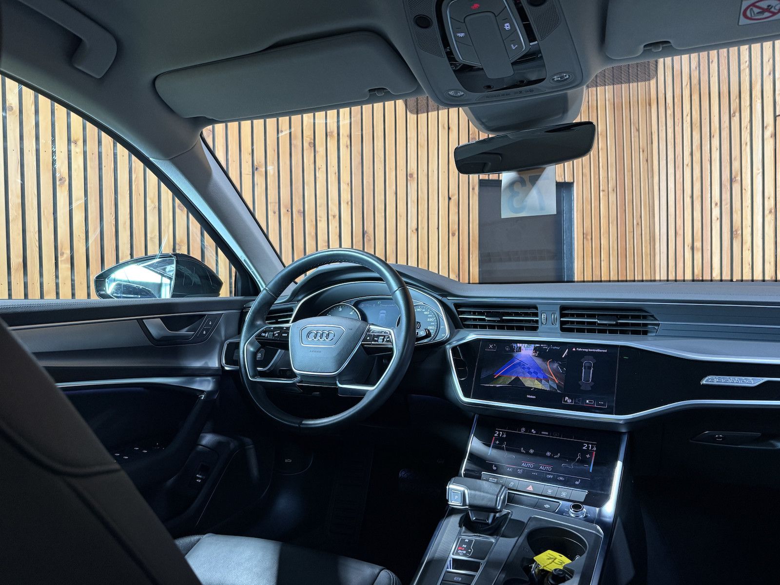 Fahrzeugabbildung Audi A6 Avant 2,0 TDI qu. *Navi*ACC*LED*AHK*Leder*