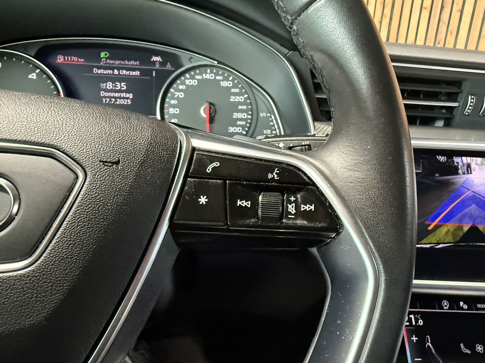 Fahrzeugabbildung Audi A6 Avant 2,0 TDI qu. *Navi*ACC*LED*AHK*Leder*
