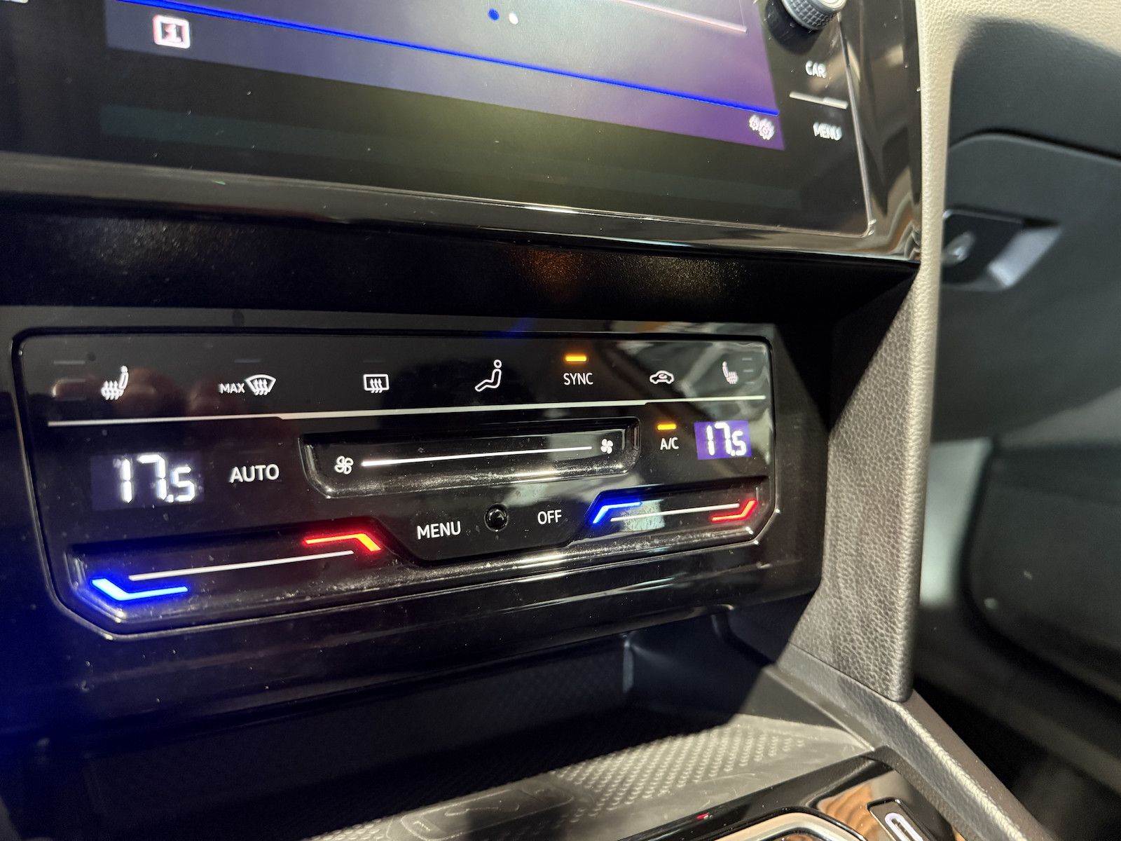 Fahrzeugabbildung Volkswagen Passat Variant 2,0 TDI DSG *Navi*LED*Kam*AHK*ACC