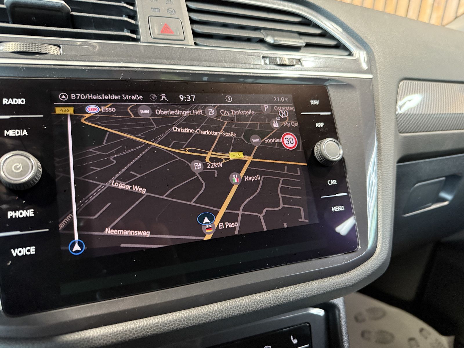 Fahrzeugabbildung Volkswagen Tiguan Allspace TSI DSG 7-Sitzer *Navi*AHK*LED*