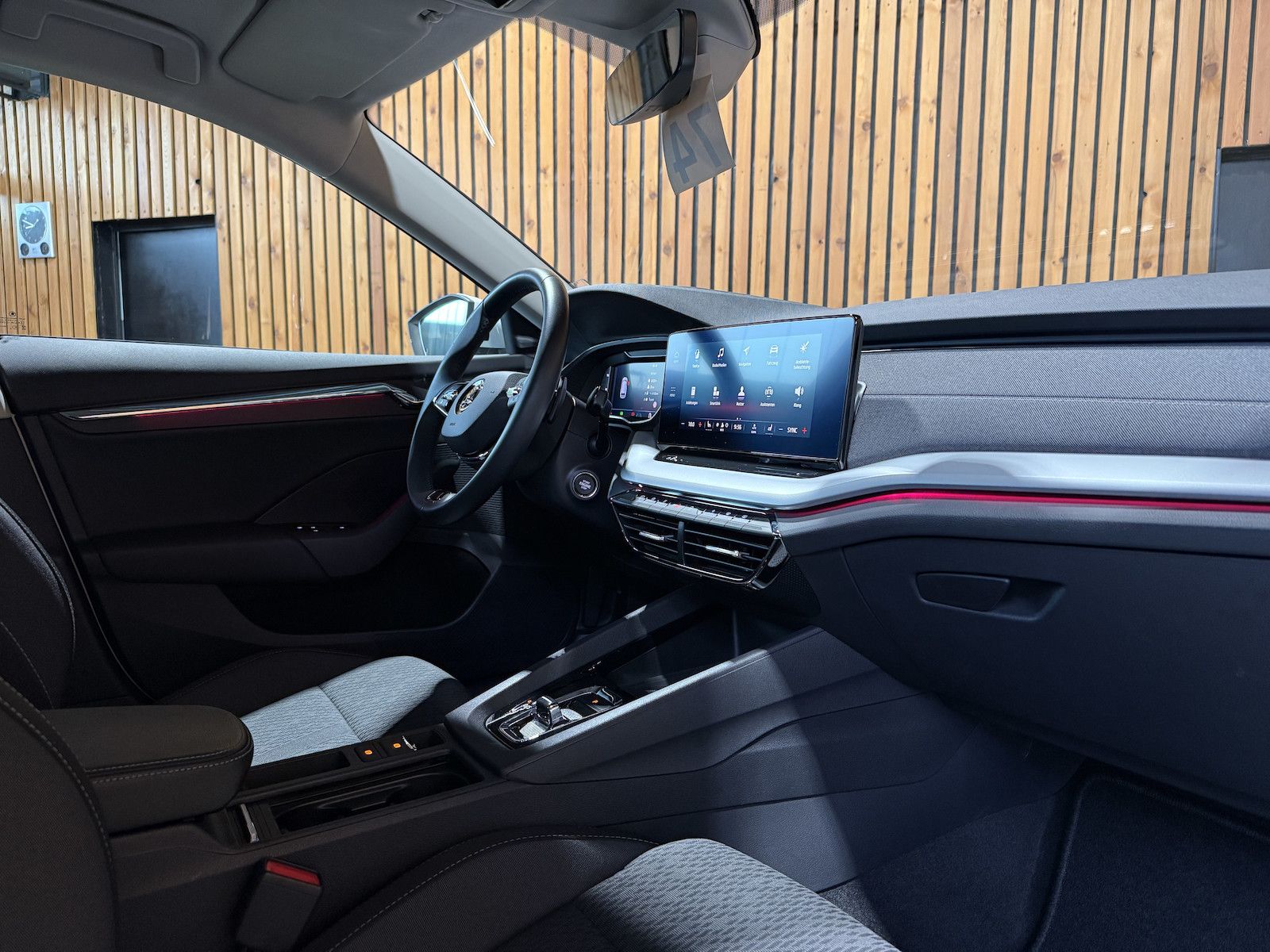 Fahrzeugabbildung SKODA Octavia Combi 2,0 TDI DSG *Navi*LED*AHK*Head*Vir
