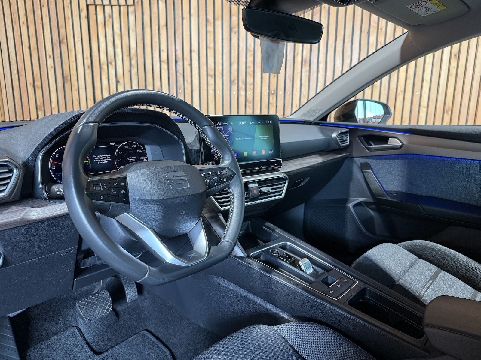 Fahrzeugabbildung SEAT Leon ST 1.4 e-Hybrid DSG Xcellence Navi*LED*Kam