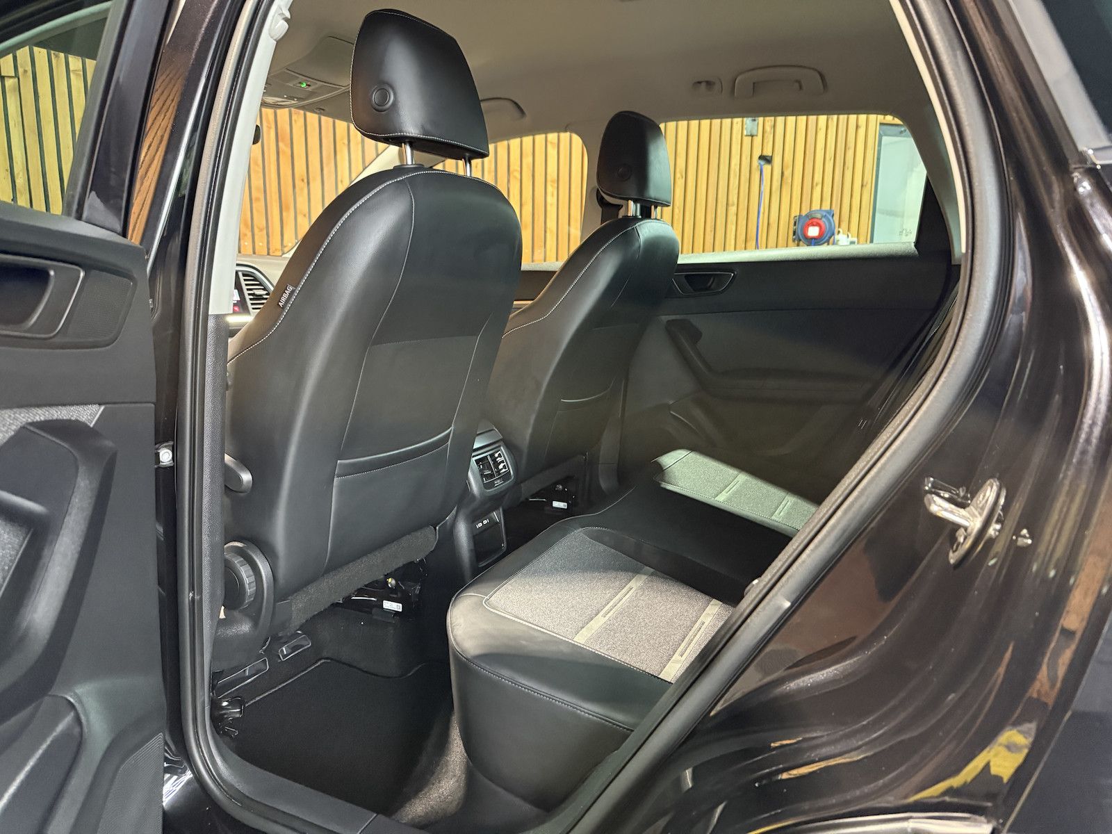 Fahrzeugabbildung SEAT Ateca 1,5 TSI X-Perience DSG *Navi*LED*Kam*Virt