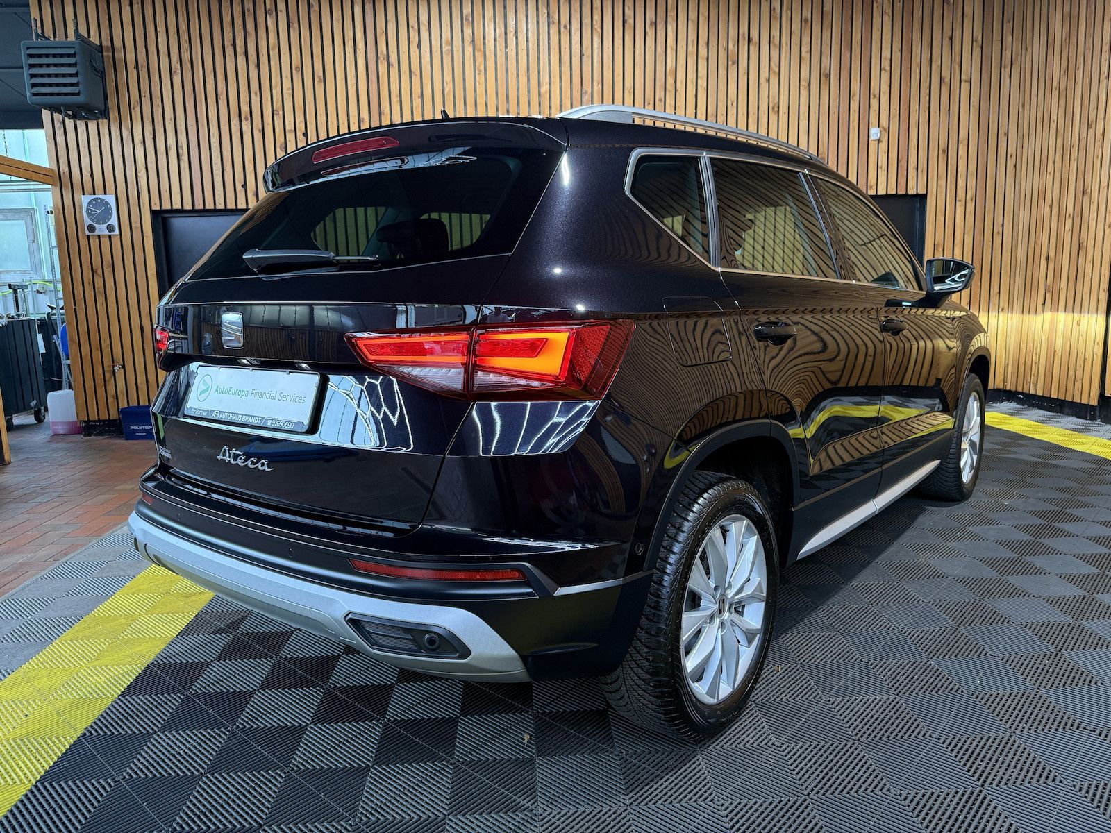 Fahrzeugabbildung SEAT Ateca 1,5 TSI X-Perience DSG *Navi*LED*Kam*Virt