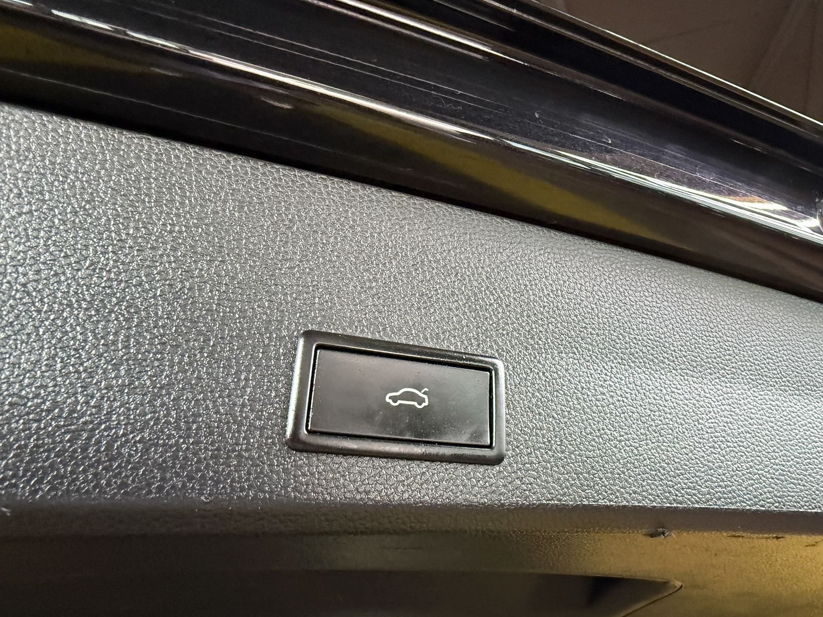 Fahrzeugabbildung SEAT Ateca 1,5 TSI X-Perience DSG *Navi*LED*Kam*Virt