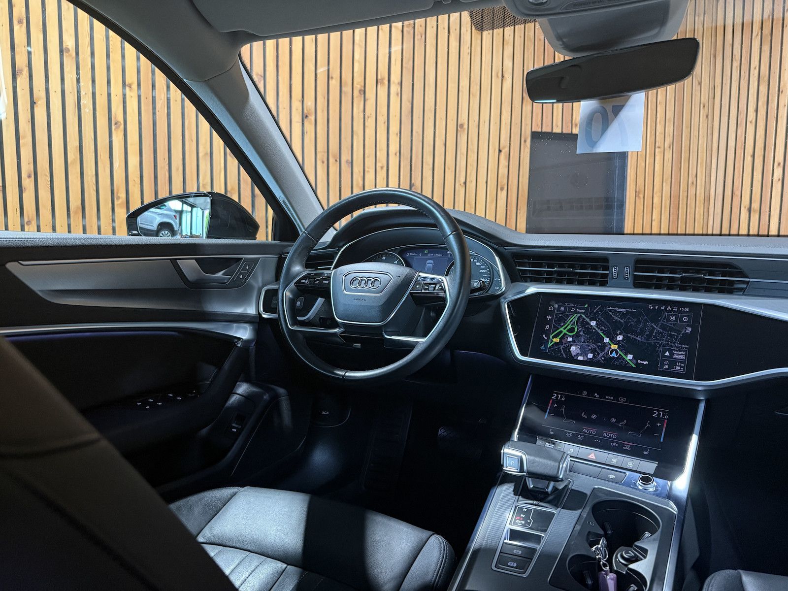 Fahrzeugabbildung Audi A6 Avant 2,0 TDI qu. *Navi*ACC*LED*AHK*Leder*