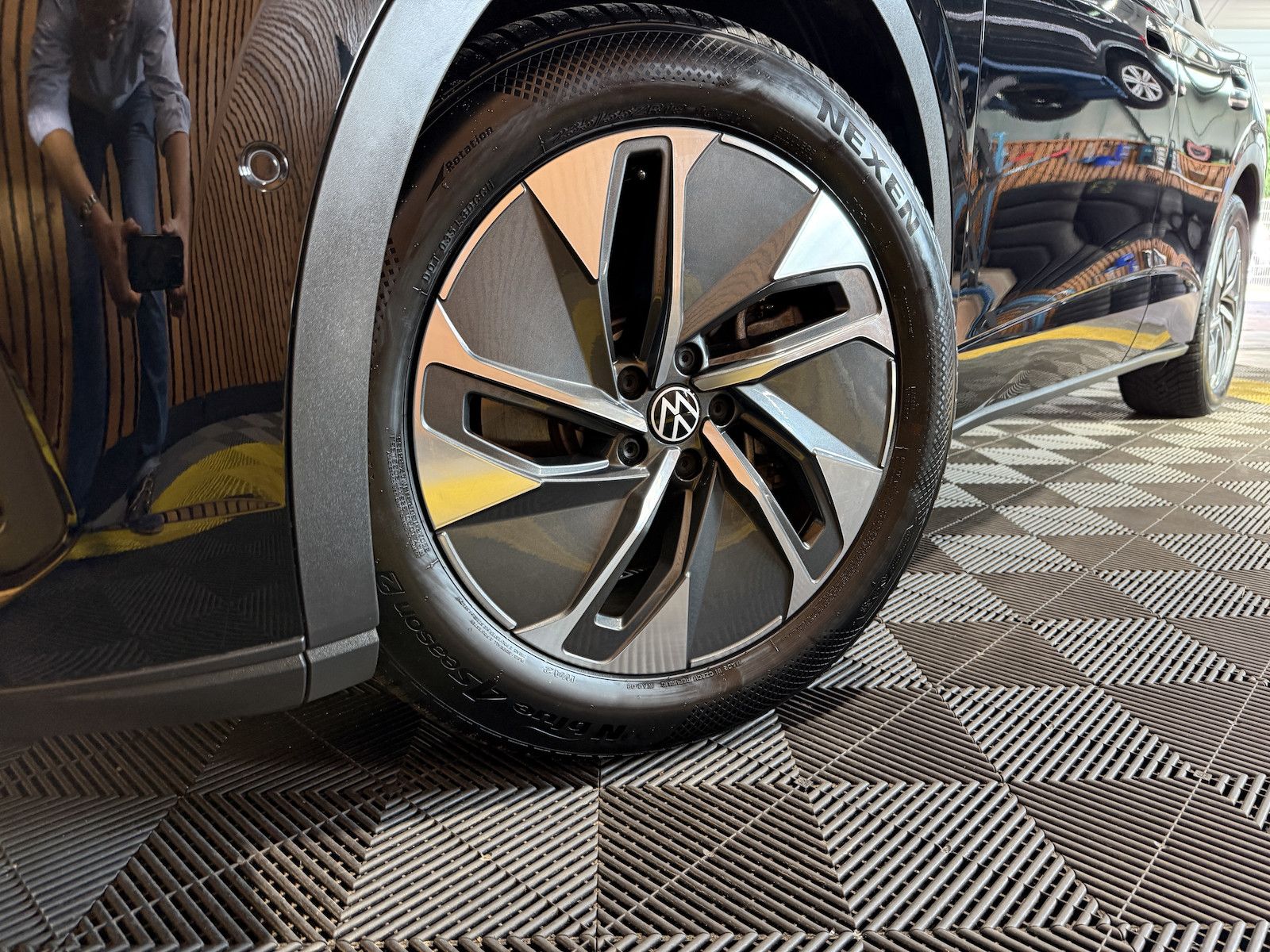 Fahrzeugabbildung Volkswagen ID.5 Pro P. *Navi*ACC*HUD*360°*el.Heckk.*Matrix