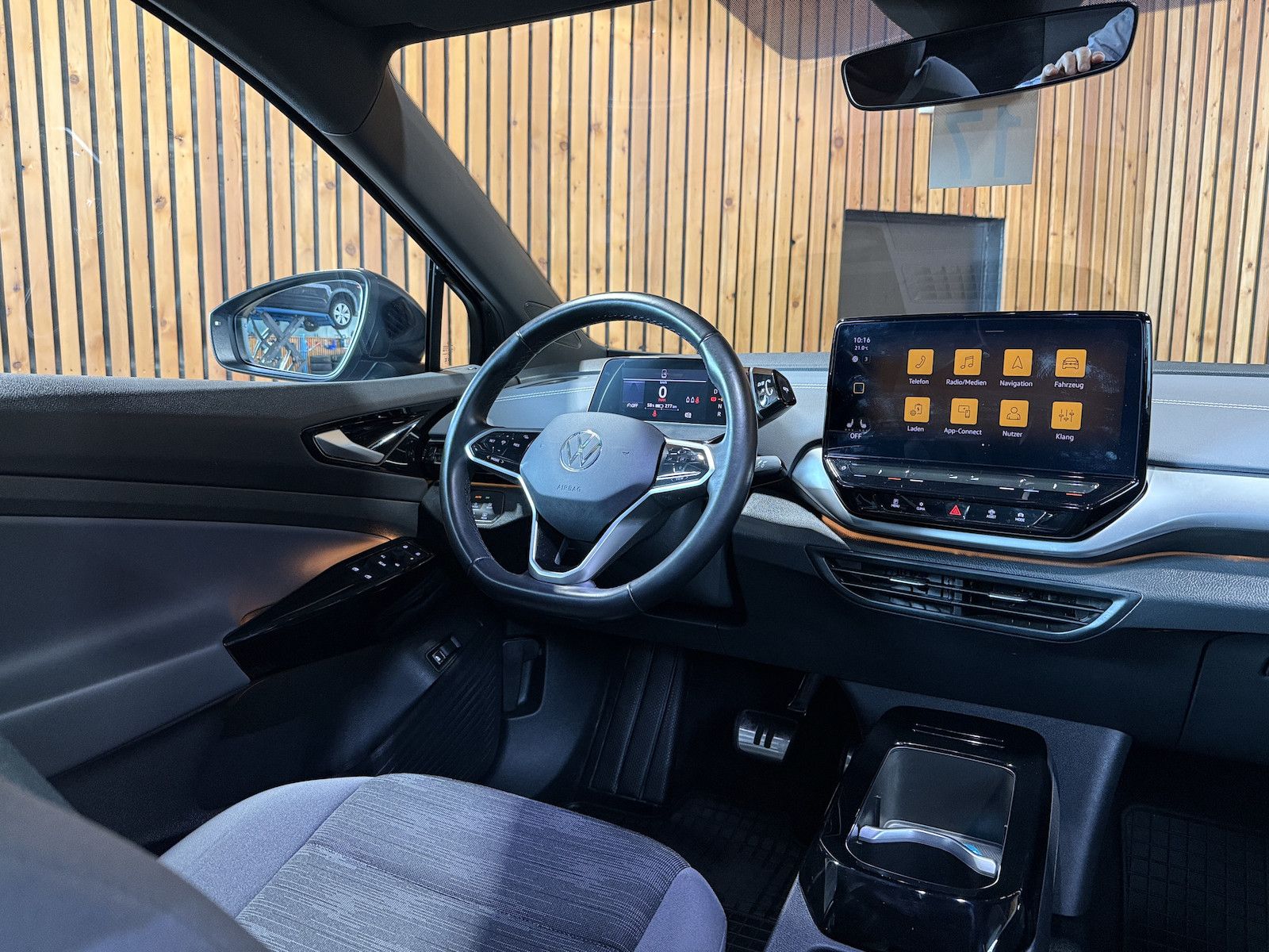 Fahrzeugabbildung Volkswagen ID.5 Pro P. *Navi*ACC*HUD*360°*el.Heckk.*Matrix
