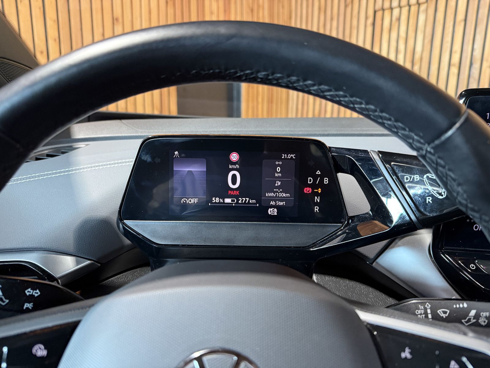 Fahrzeugabbildung Volkswagen ID.5 Pro P. *Navi*ACC*HUD*360°*el.Heckk.*Matrix