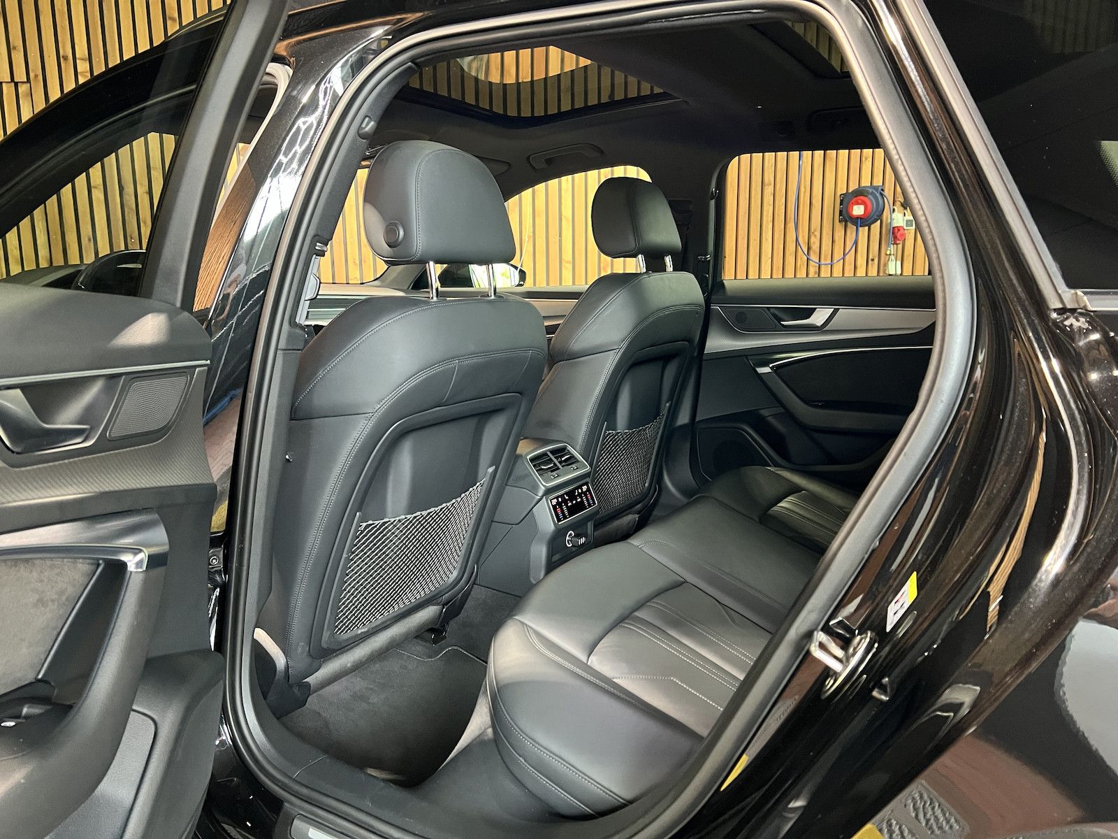 Fahrzeugabbildung Audi A6 Avant qu.45 TDI *Navi*Virtual*Pano*Leder*AHK*