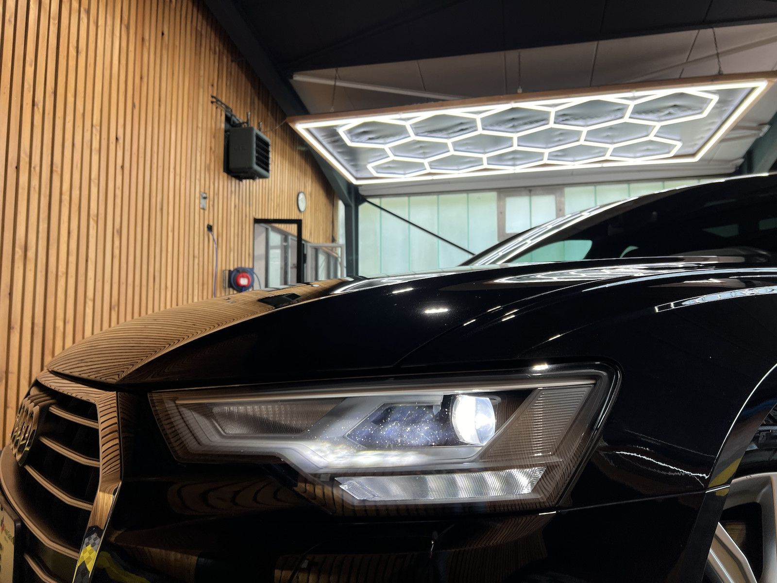 Fahrzeugabbildung Audi A6 Avant qu.45 TDI *Navi*Virtual*Pano*Leder*AHK*