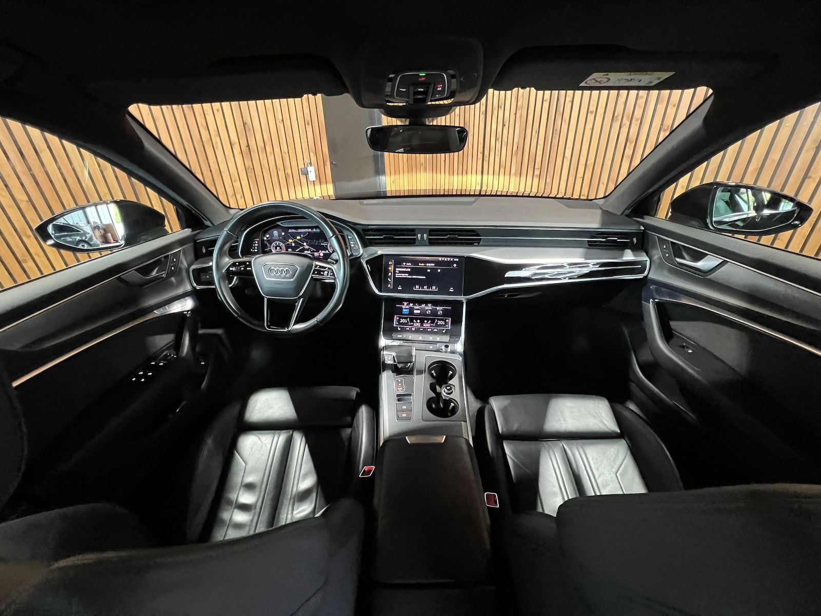 Fahrzeugabbildung Audi A6 Avant qu.45 TDI *Navi*Virtual*Pano*Leder*AHK*