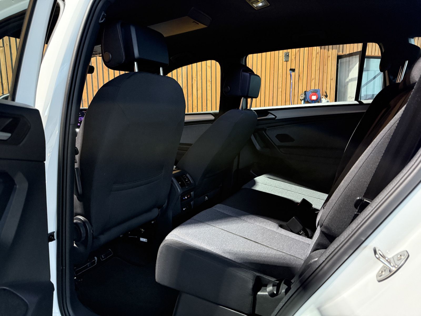 Fahrzeugabbildung SEAT Tarraco 2,0 TDI DSG Navi*LED*Kam*AHK*7-Sitzer*VC