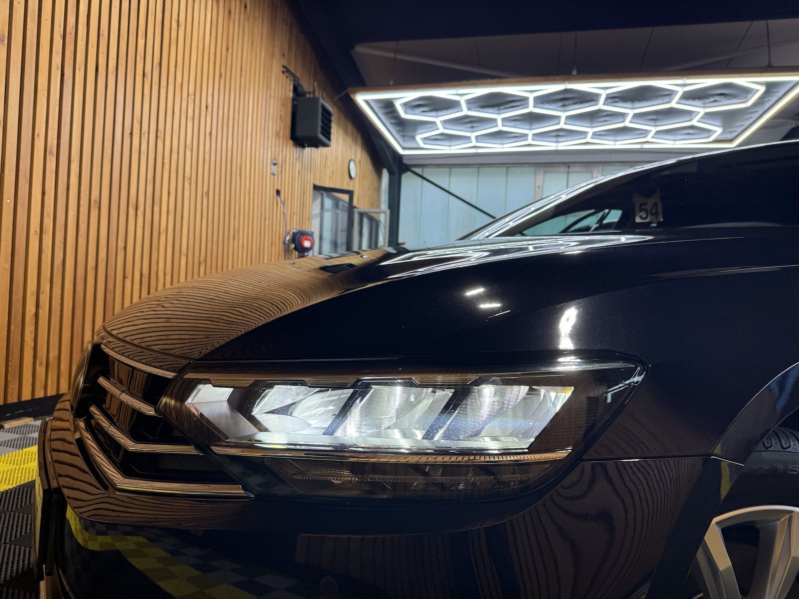 Fahrzeugabbildung Volkswagen Passat Variant GTE DSG *Navi*Kam*AHK*Virtual*App