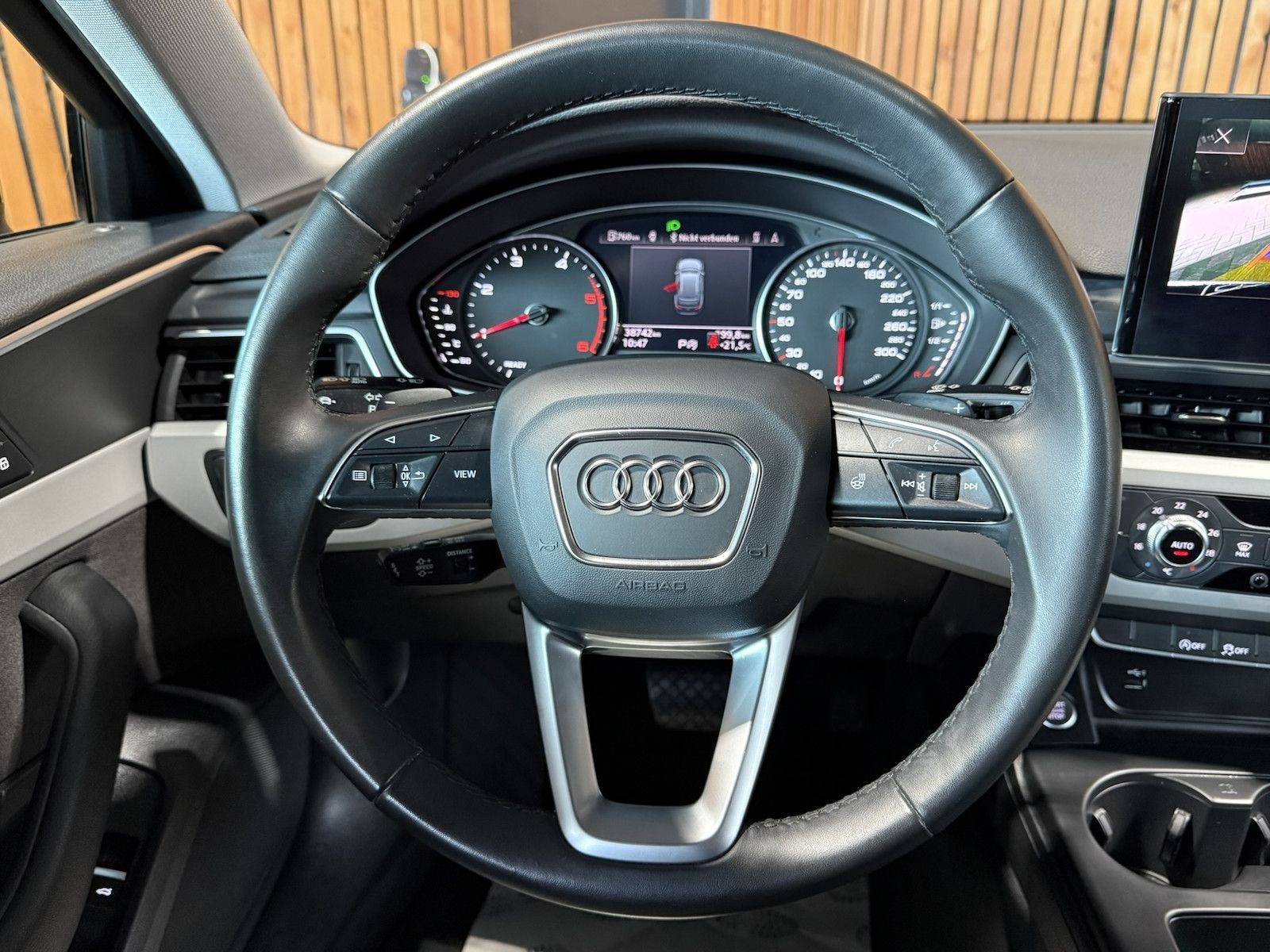 Fahrzeugabbildung Audi A4 Avant 2,0 TDI Aut. *Navi+*ACC*AHK*Kamera*App*