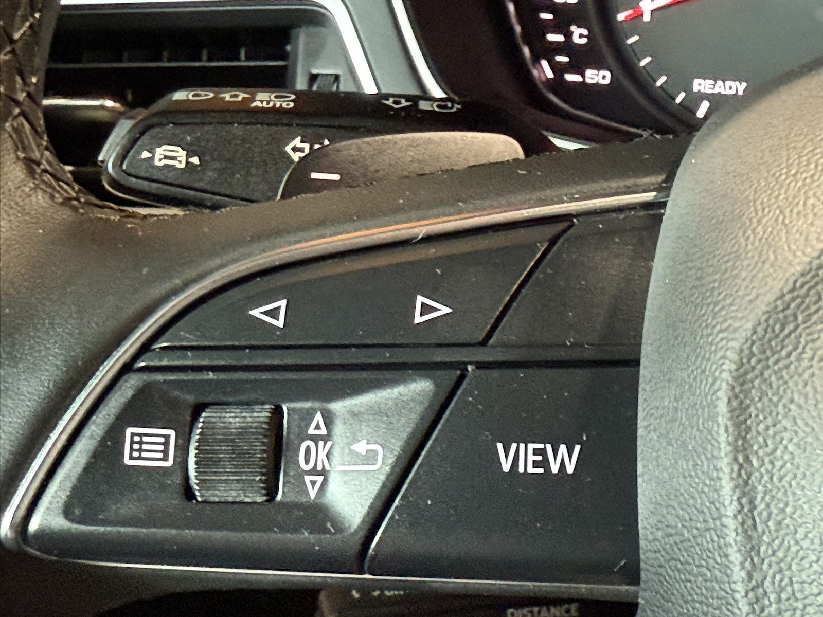 Fahrzeugabbildung Audi A4 Avant 2,0 TDI Aut. *Navi+*ACC*AHK*Kamera*App*