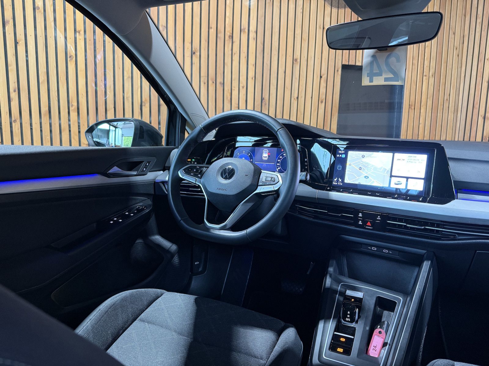 Fahrzeugabbildung Volkswagen Golf Variant 2,0 TDI DSG *Navi*ACC*LED*Kam*AHK*