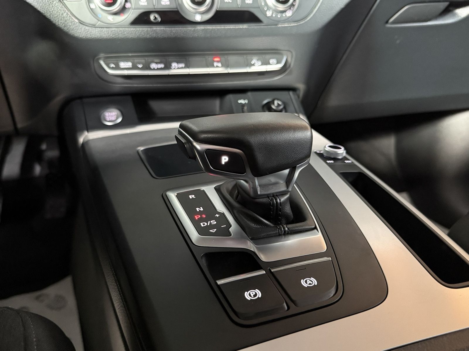 Fahrzeugabbildung Audi Q5 40 TDI qu. advanced *Navi*AHK*Kam*ACC*Virtual
