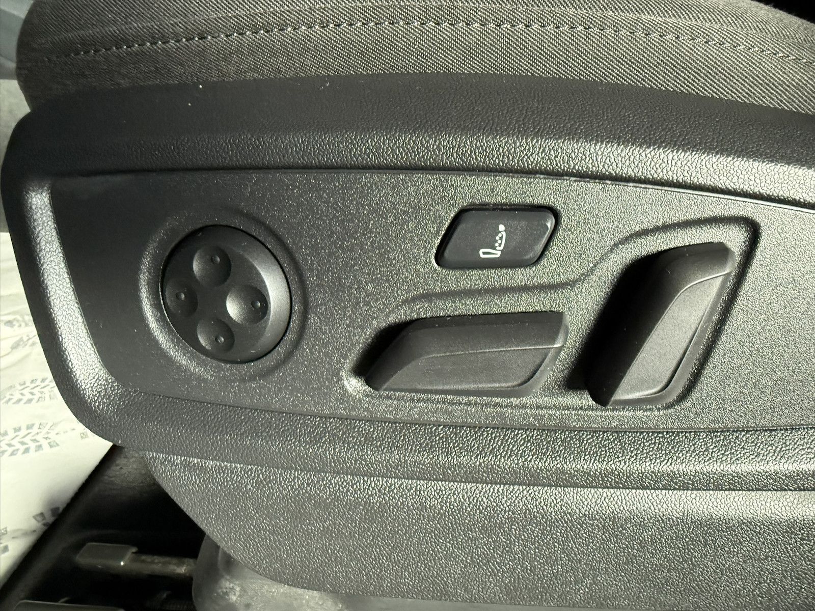 Fahrzeugabbildung Audi Q5 40 TDI qu. advanced *Navi*AHK*Kam*ACC*Virtual