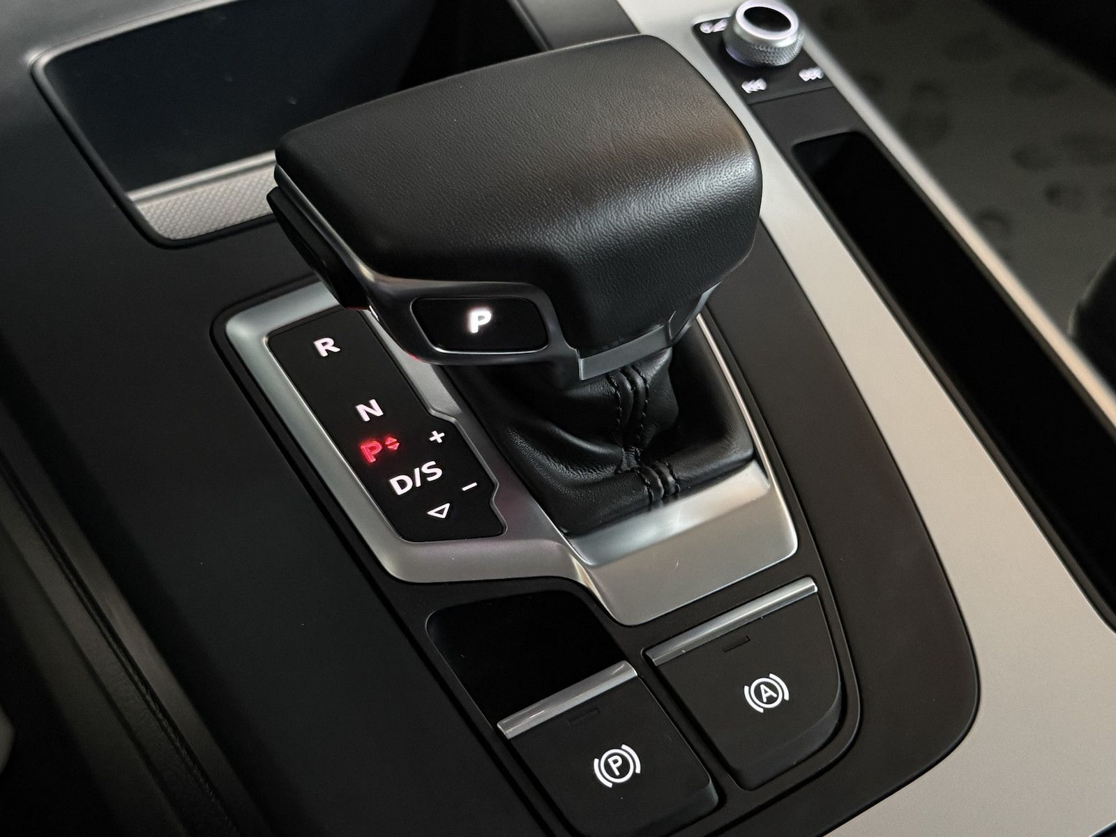 Fahrzeugabbildung Audi Q5 40 TDI qu. advanced *Navi*AHK*Kam*ACC*Virtual