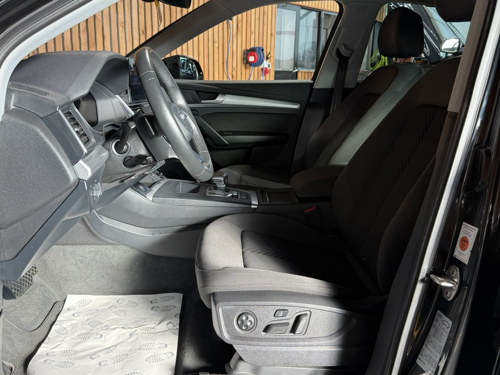 Fahrzeugabbildung Audi Q5 40 TDI qu. advanced *Navi*AHK*Kam*ACC*Virtual